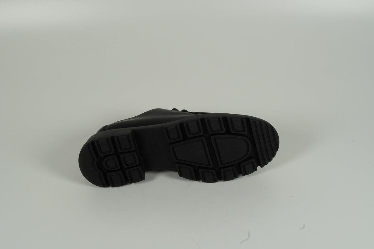Low Shoe Black