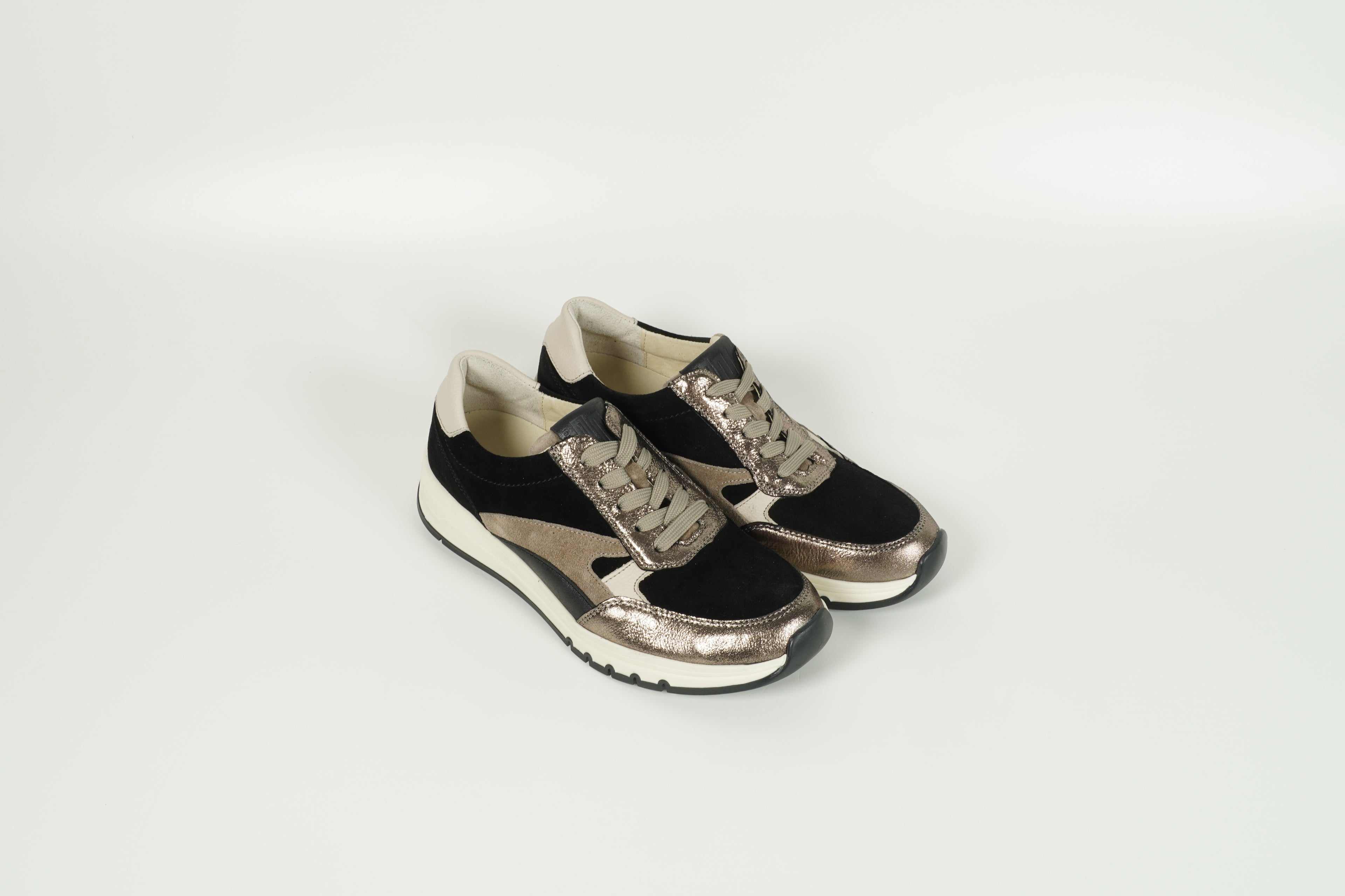 Sneaker Bronze