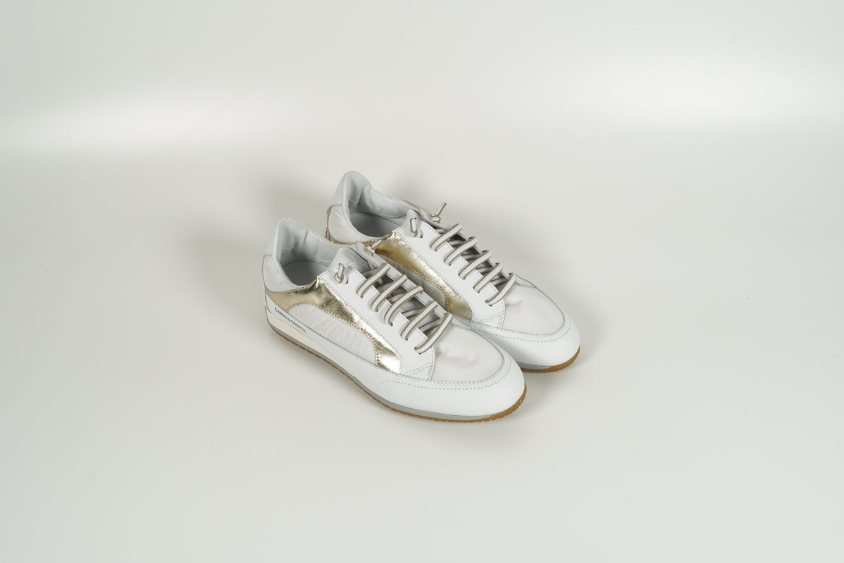 Sneaker White