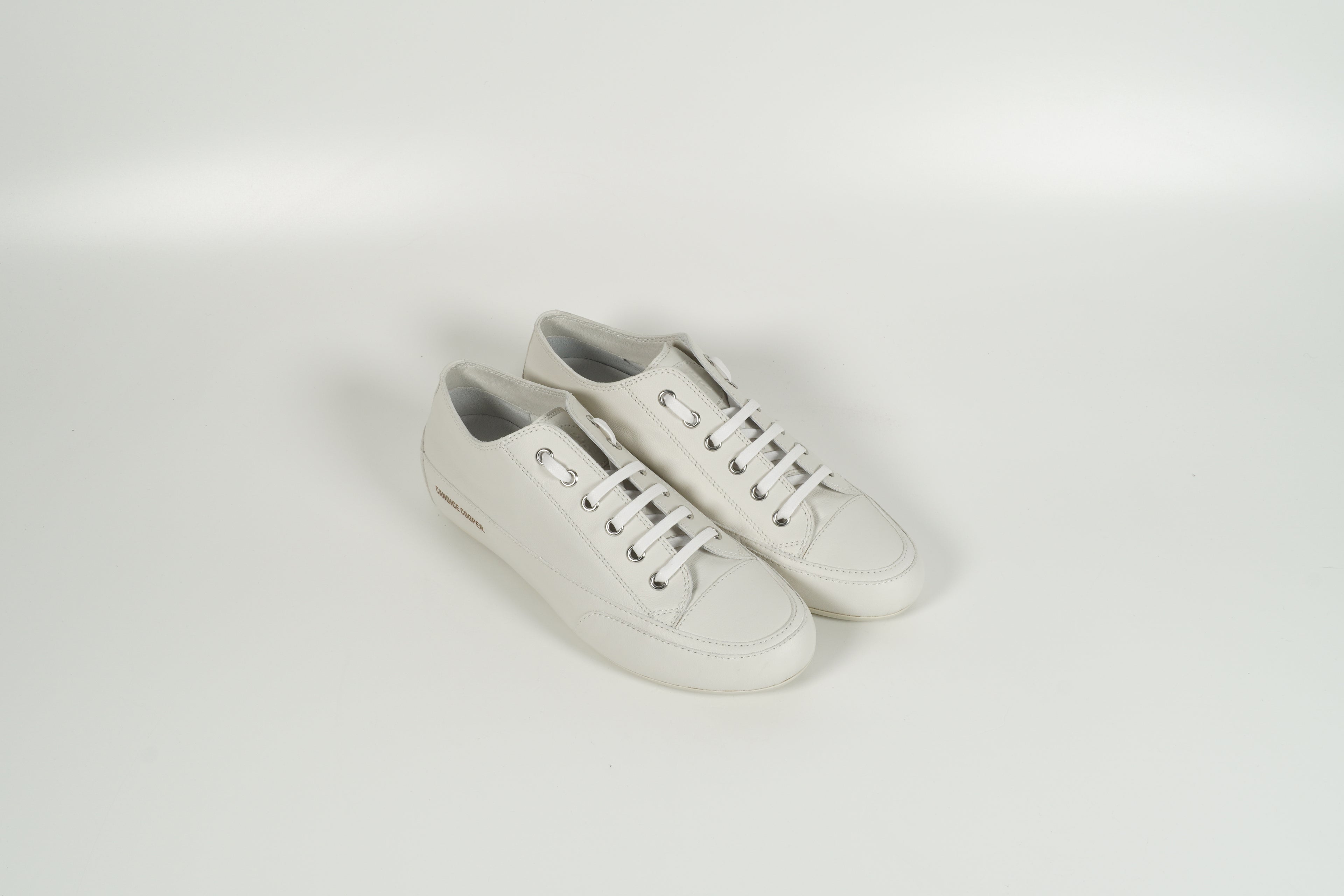 Baskets blanches