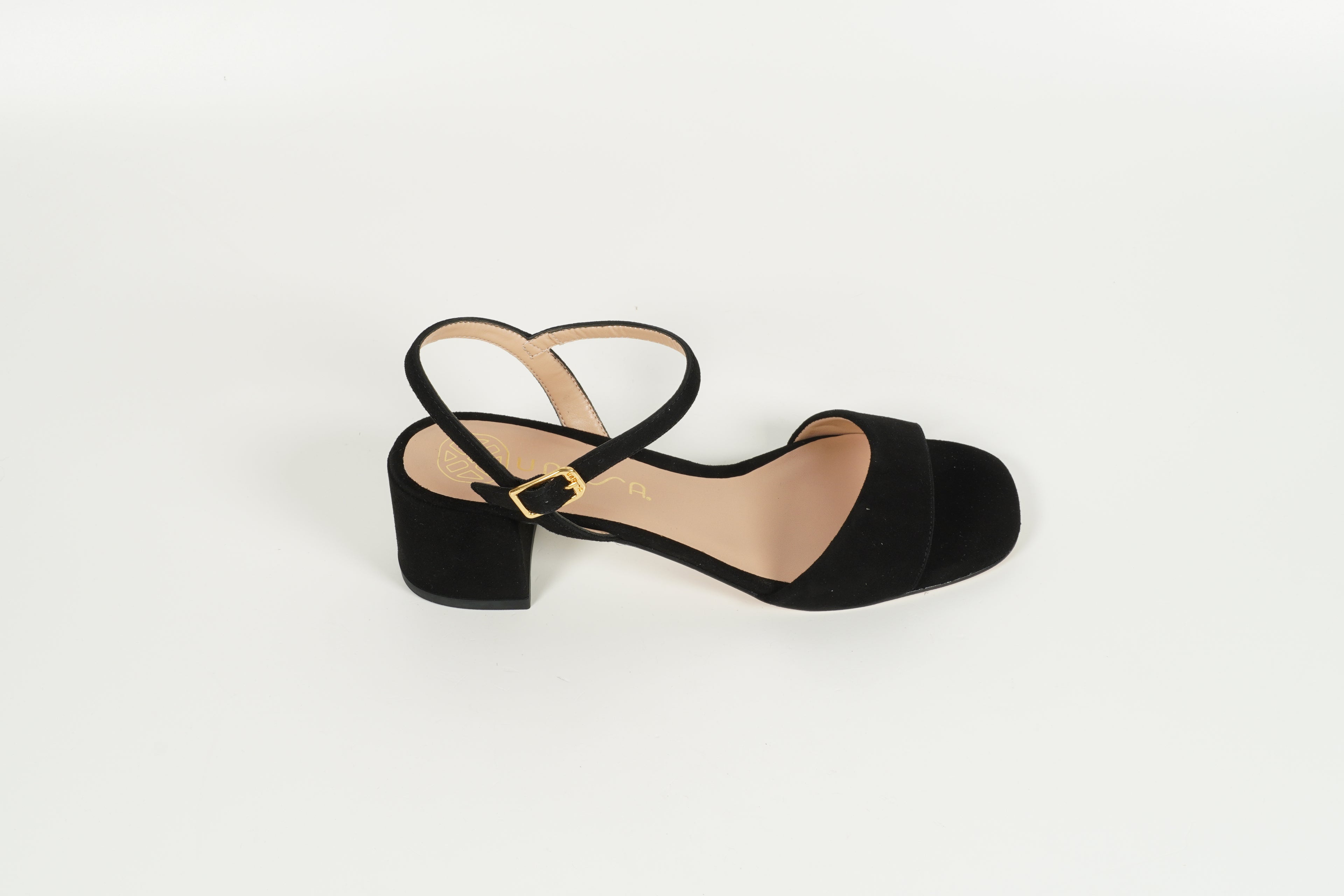 Sandle Schwarz