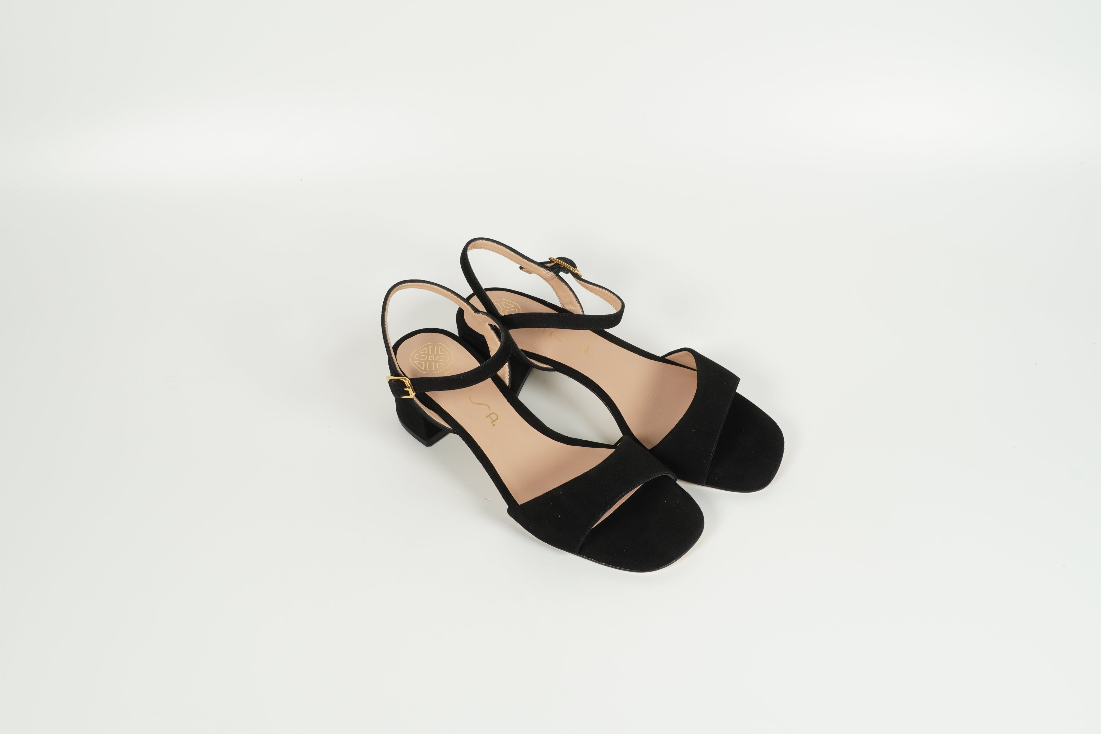 Sandle Schwarz