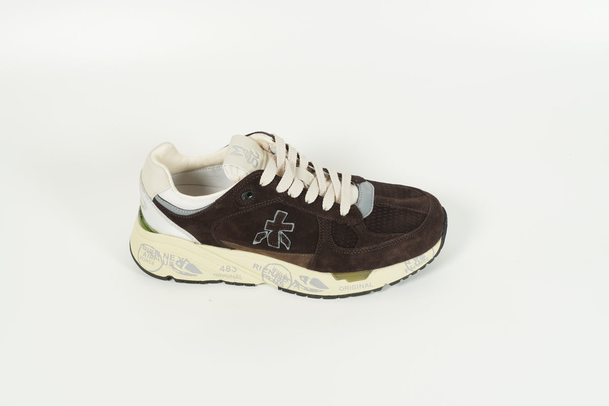 Sneaker Brown