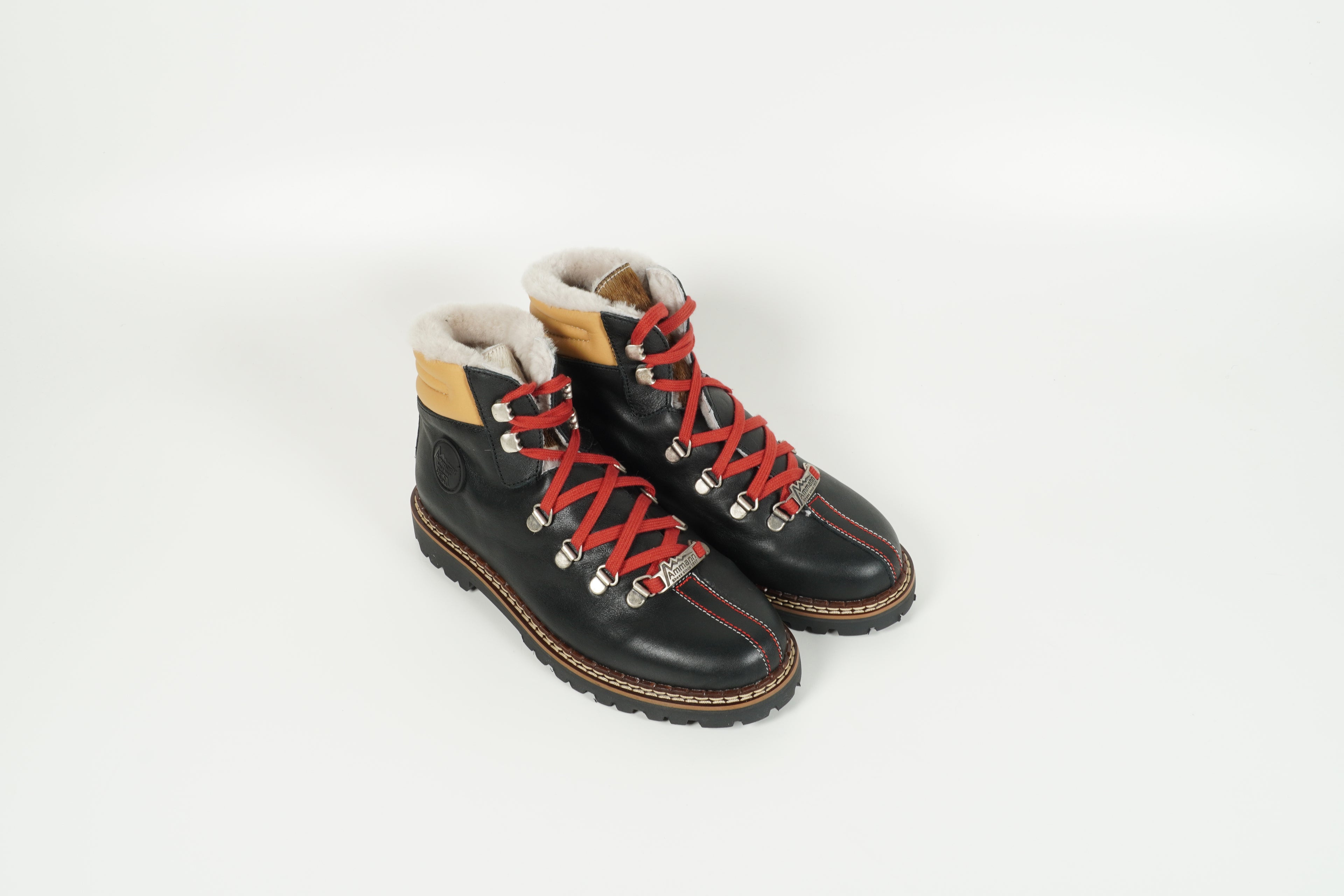 Boot lined black