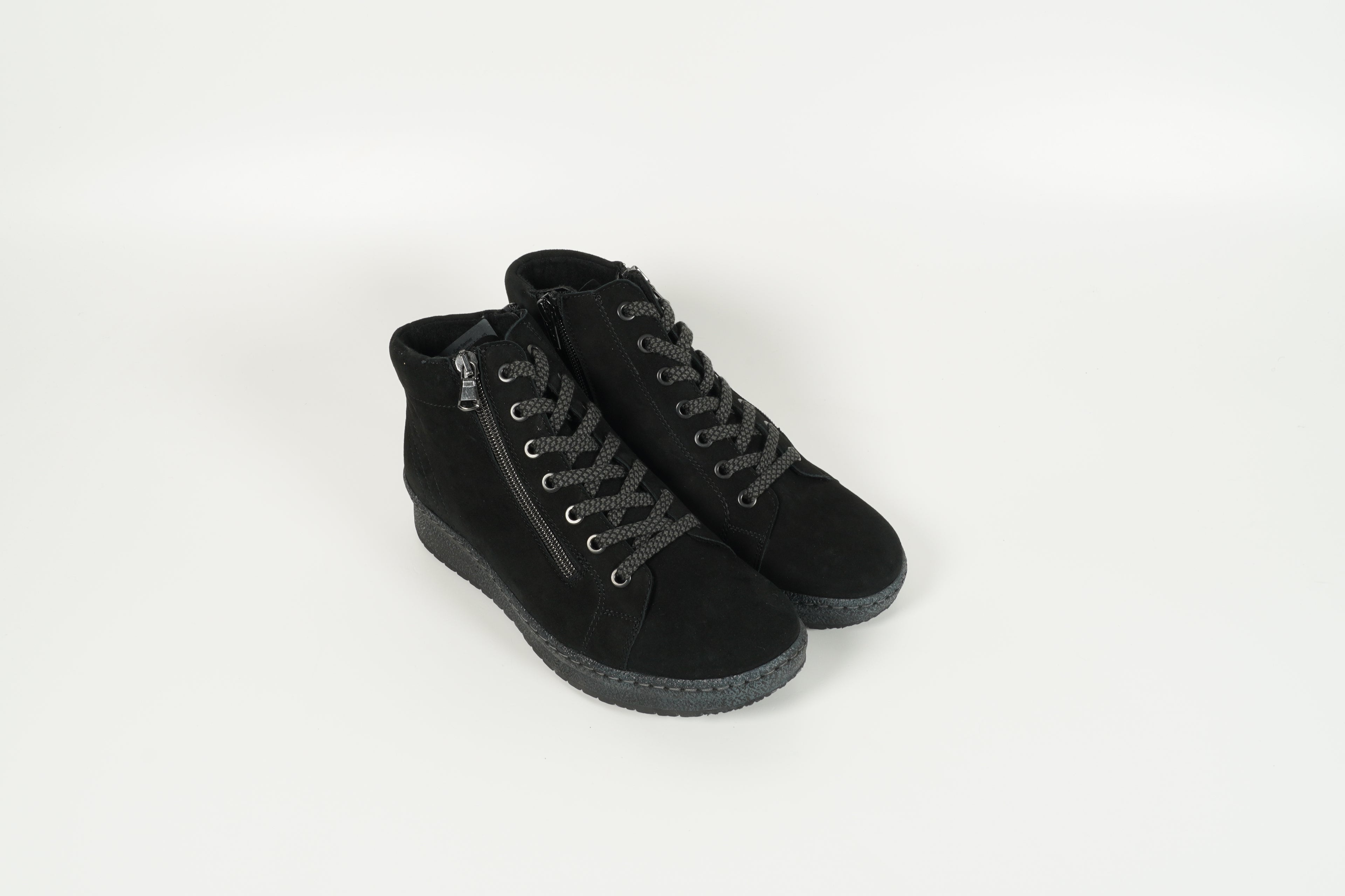 Schnürschuh Schwarz