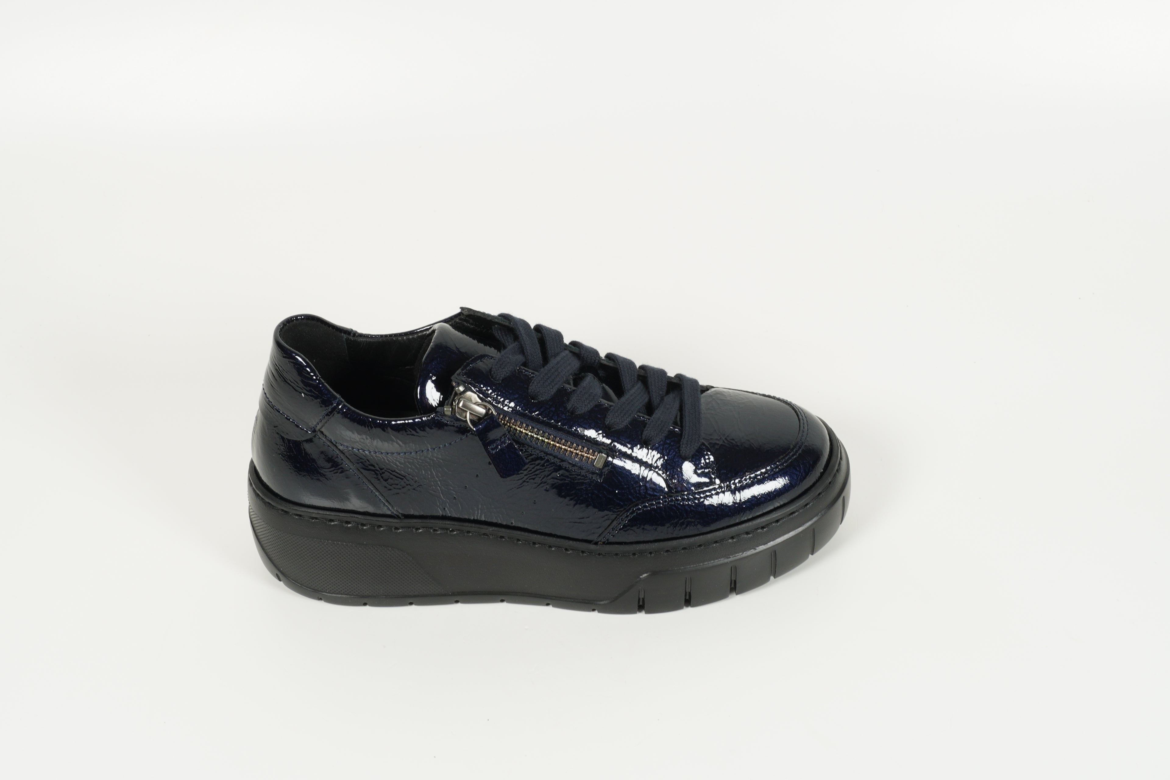 Sneaker Blau