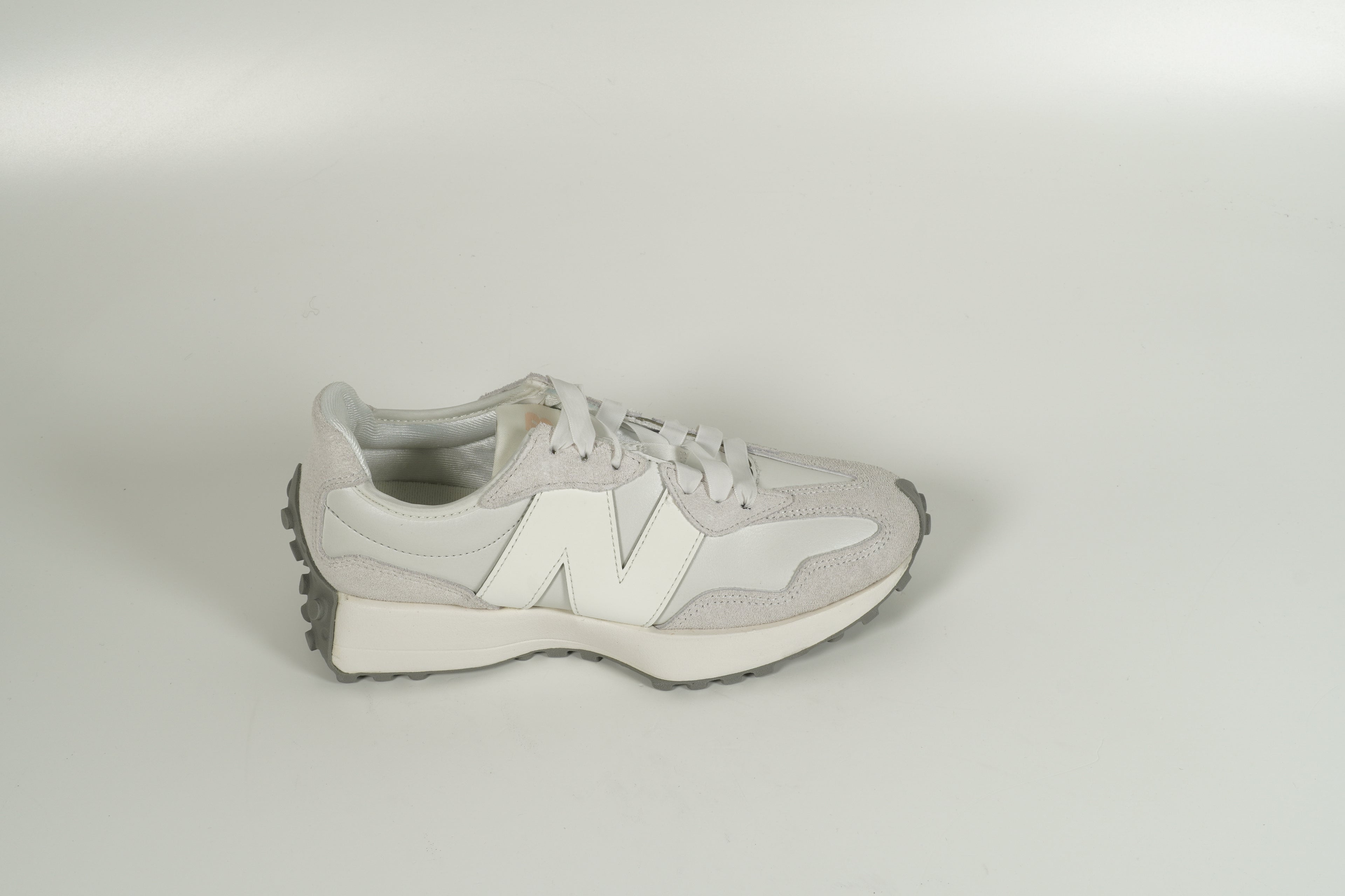 Sneaker 327 Weiss