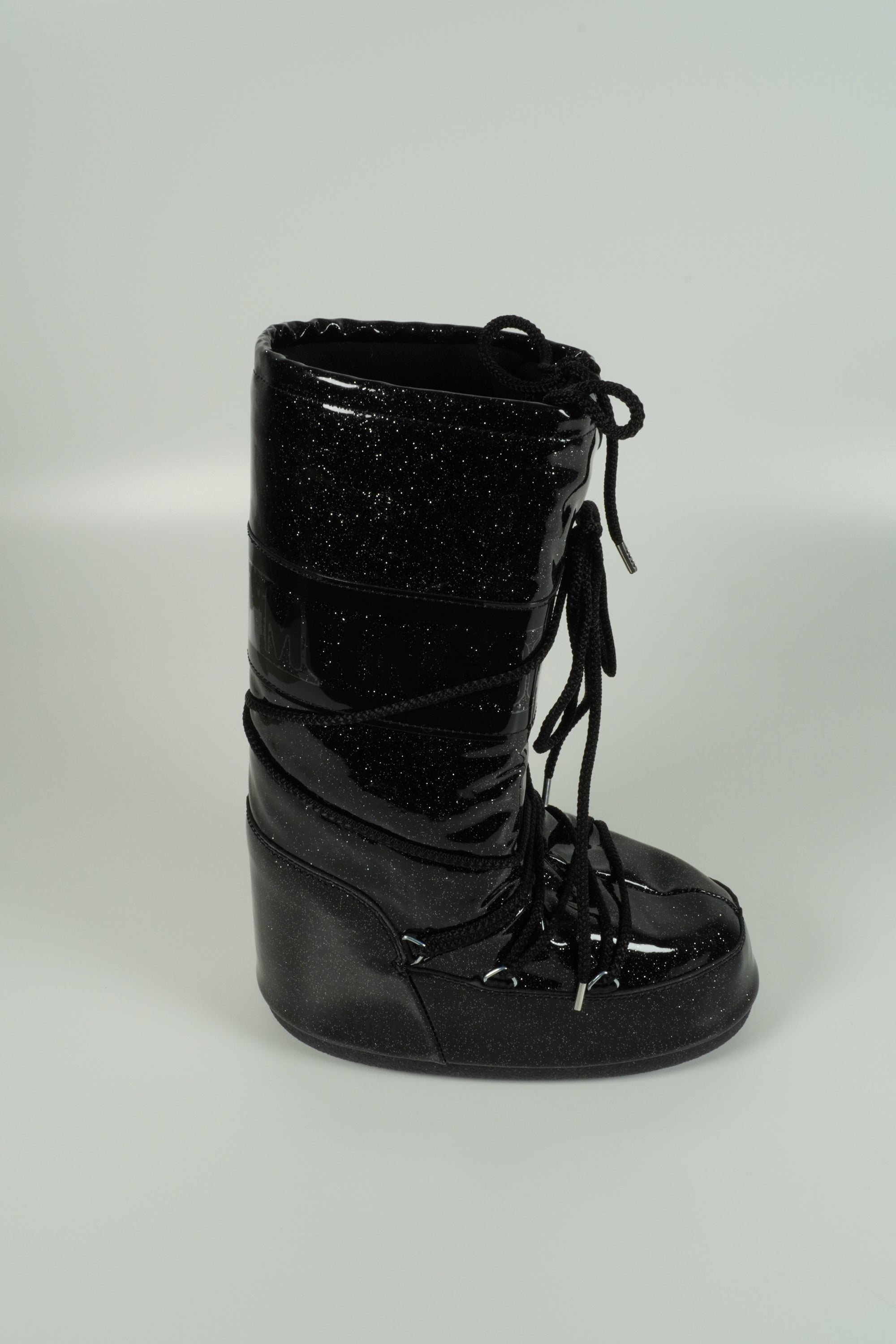 Boot Schwarz