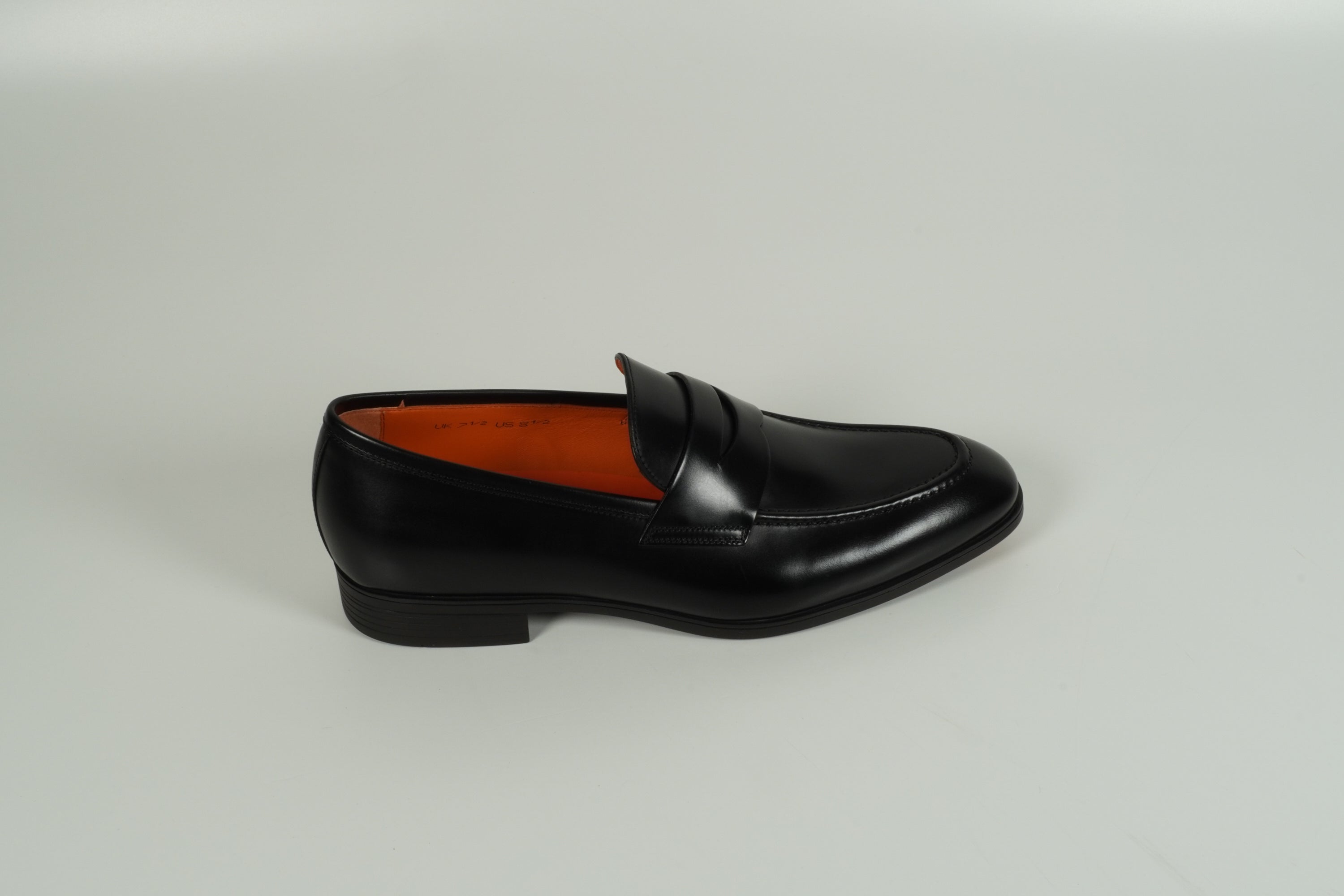 Moccasin Black