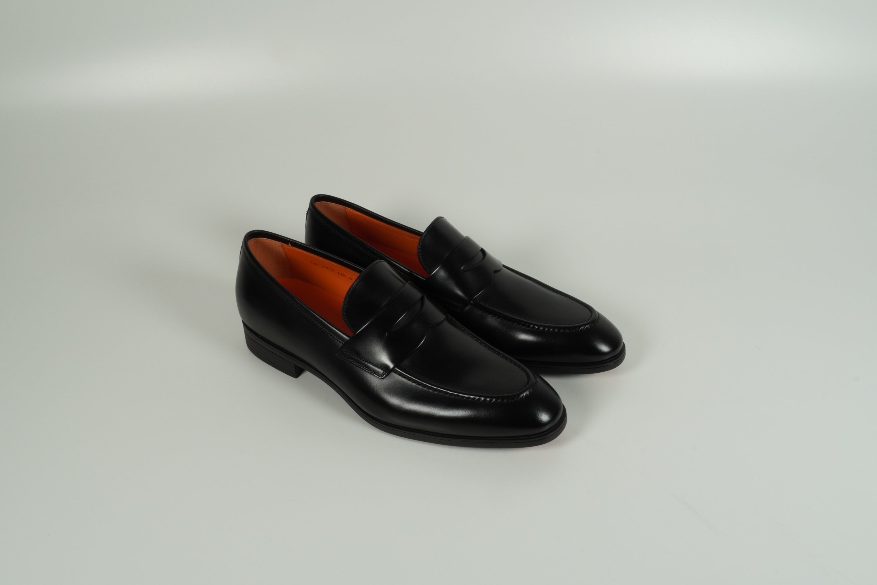 Moccasin Black
