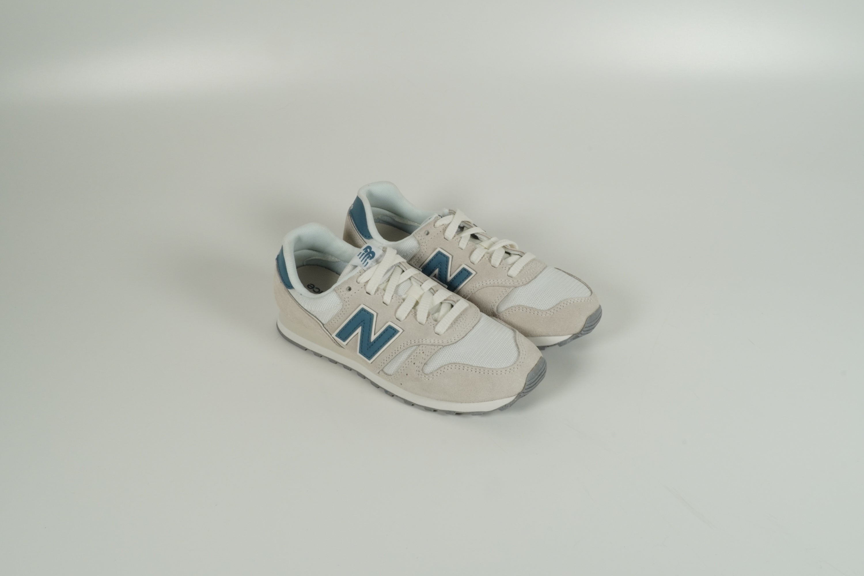 Sneaker 373 Grau
