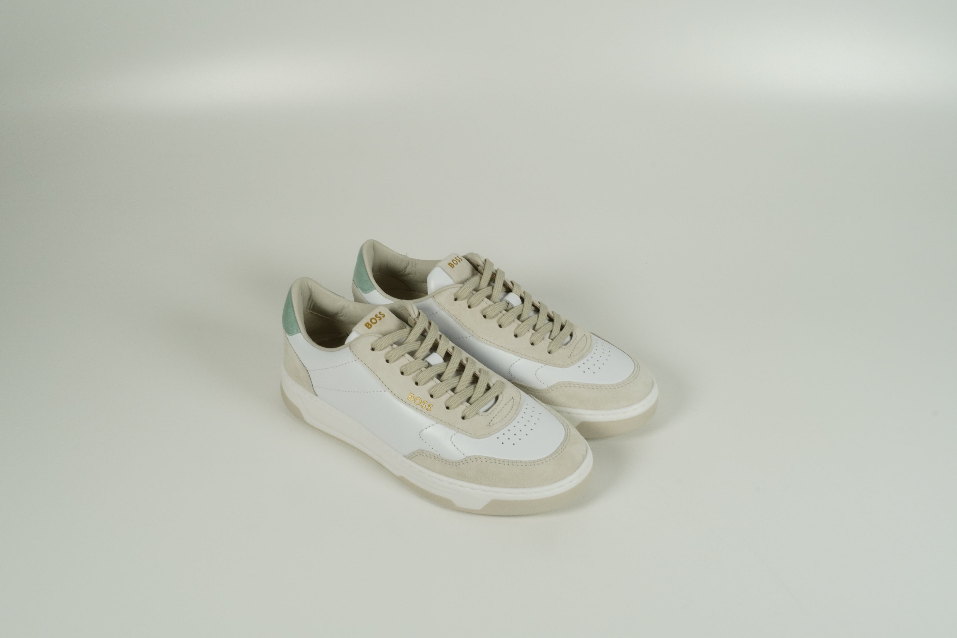 Baskets blanches