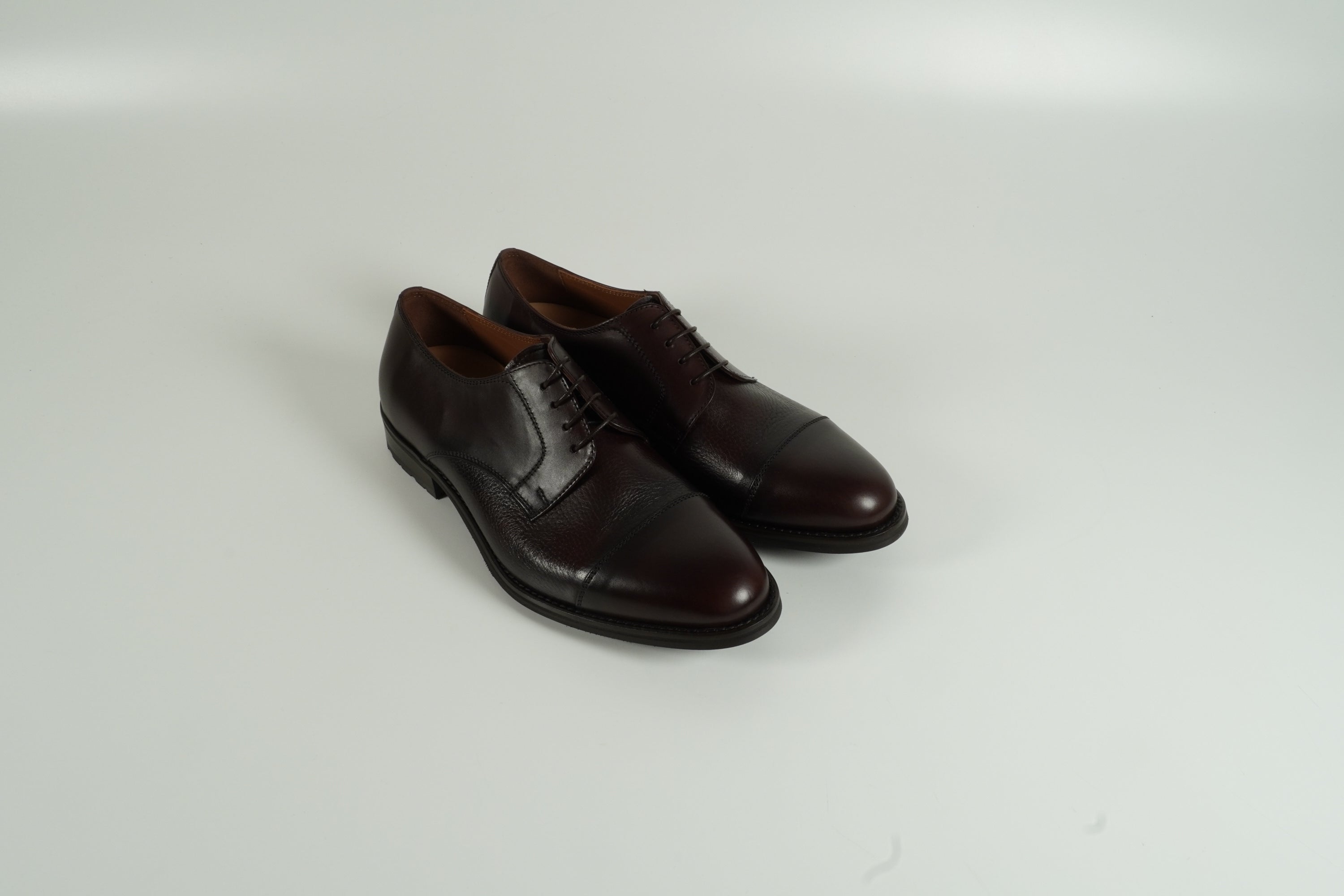 Chaussure à lacets marron