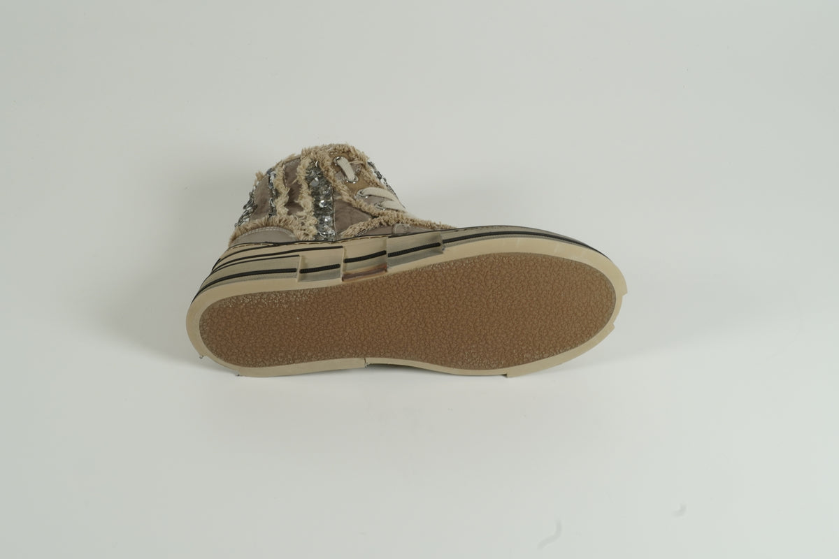 Beige Sneakers