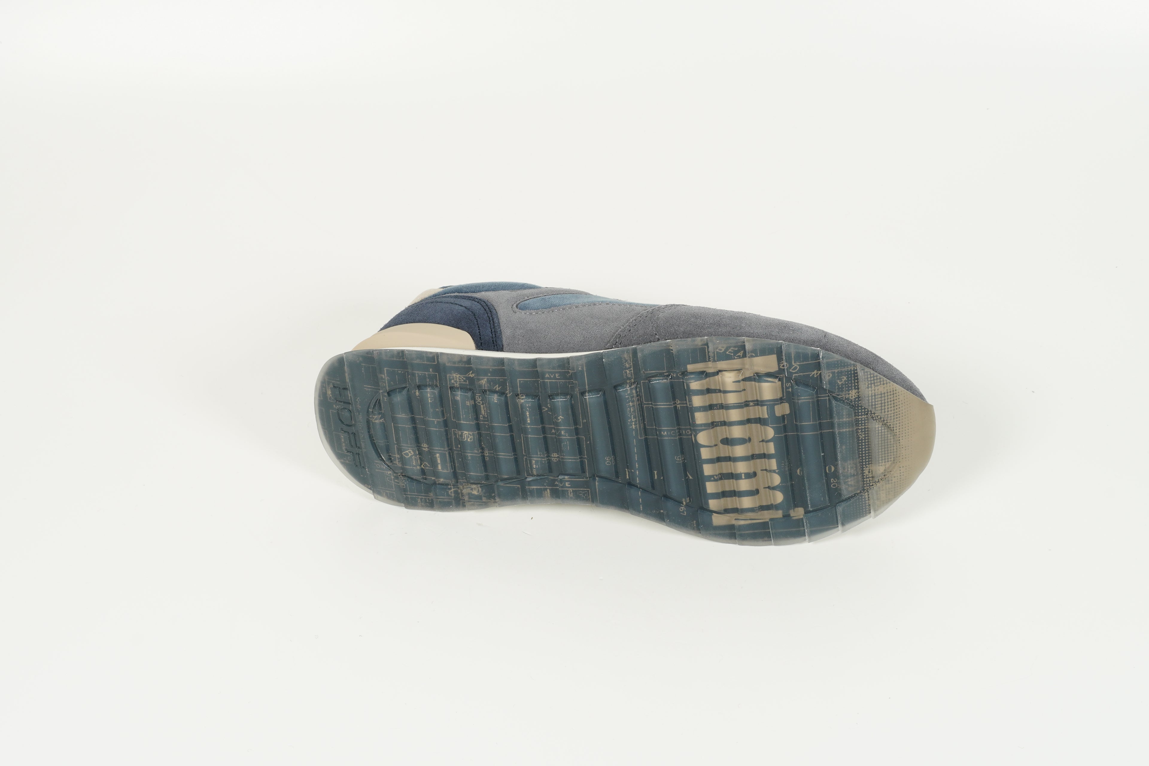 Sneaker Grau
