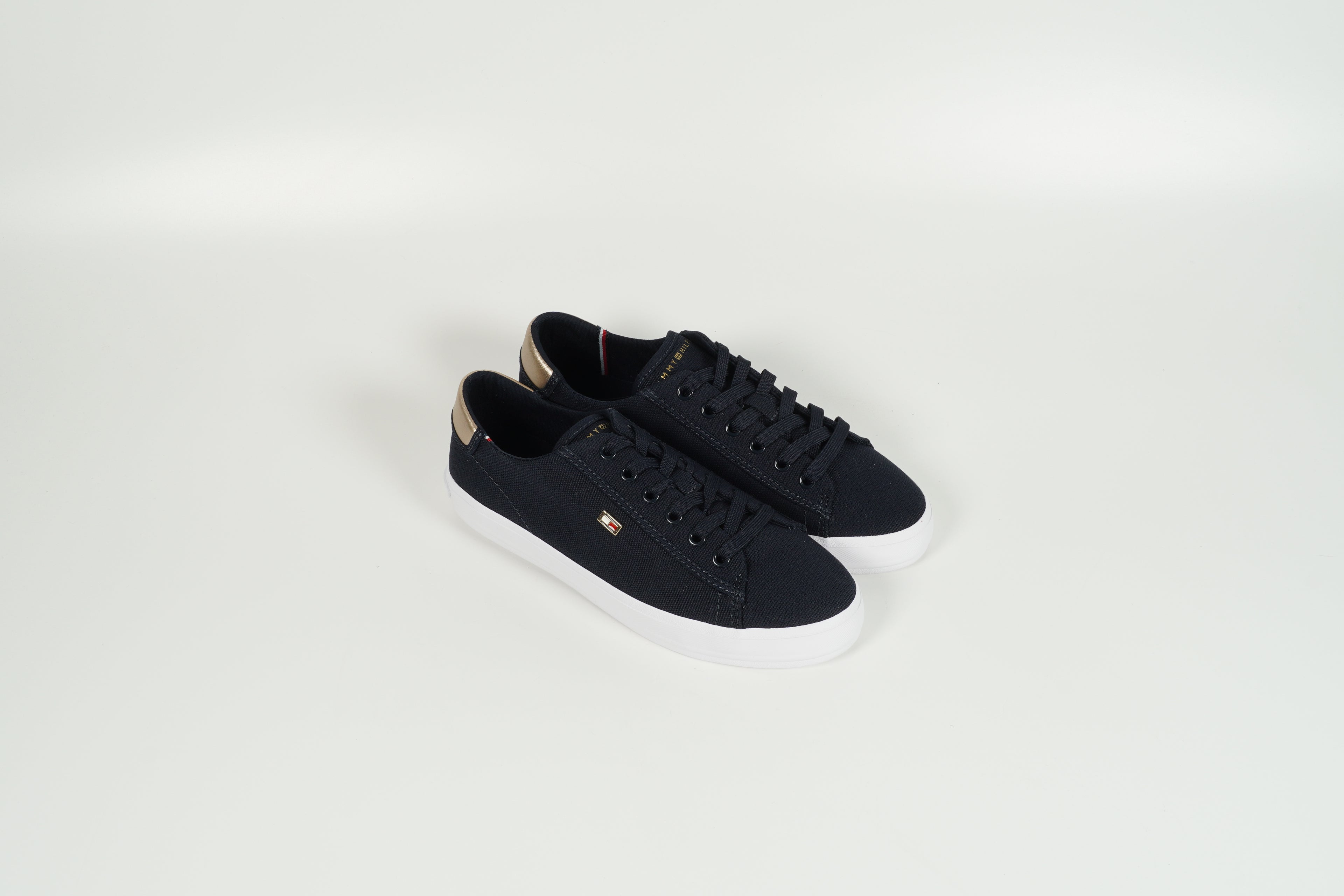 Sneaker Blau