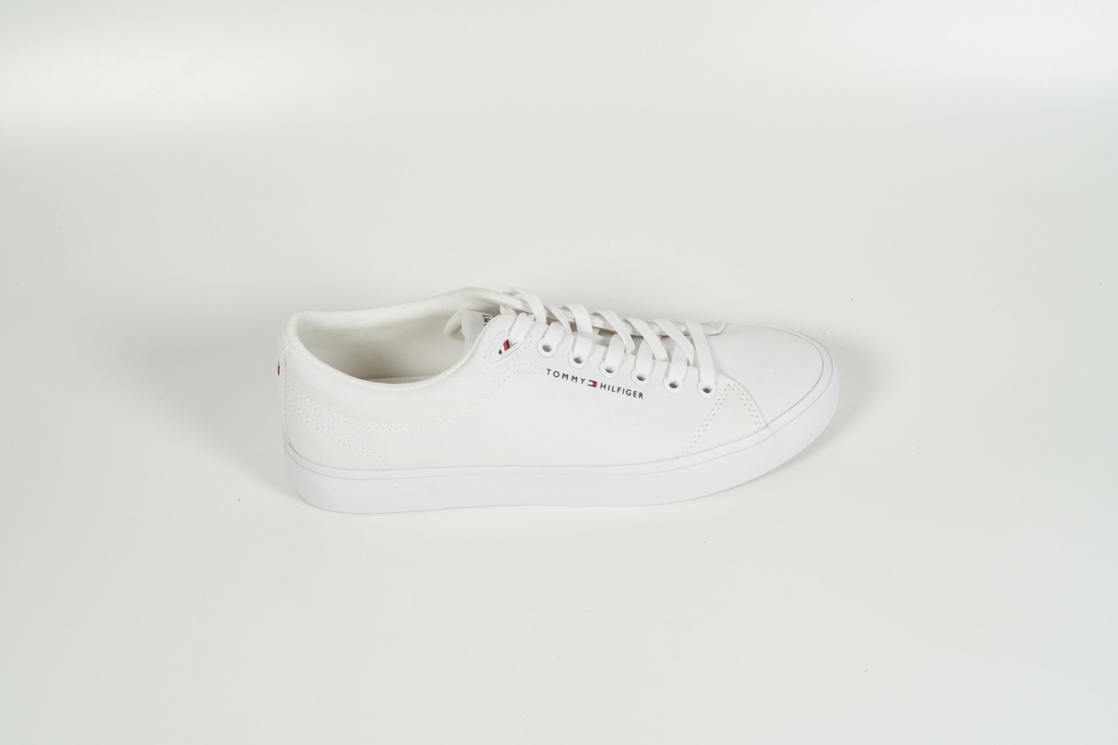 Sneaker White