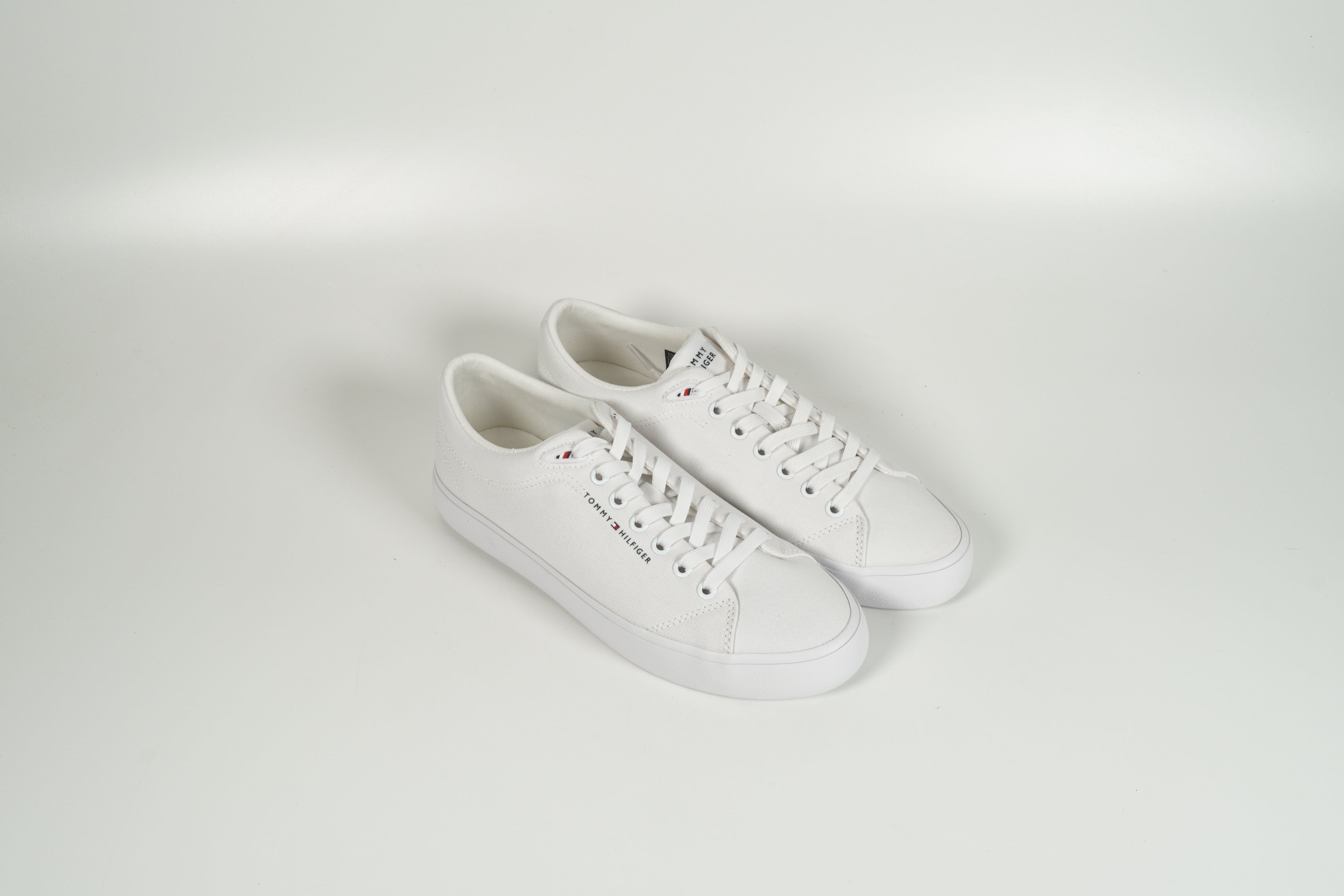 Sneaker White
