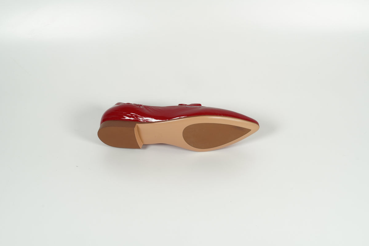 Moccasin Red