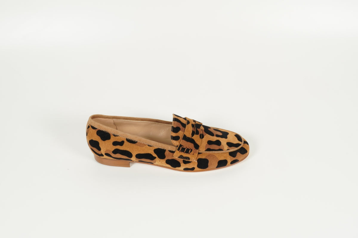 Moccasin Leo