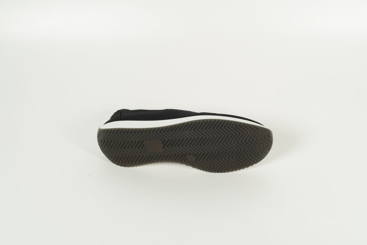 Sneaker Schwarz