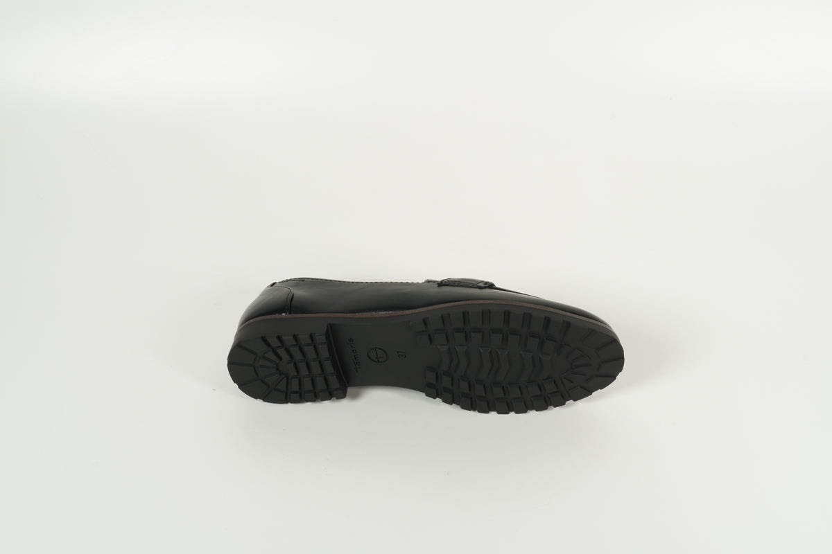 Moccasin Black