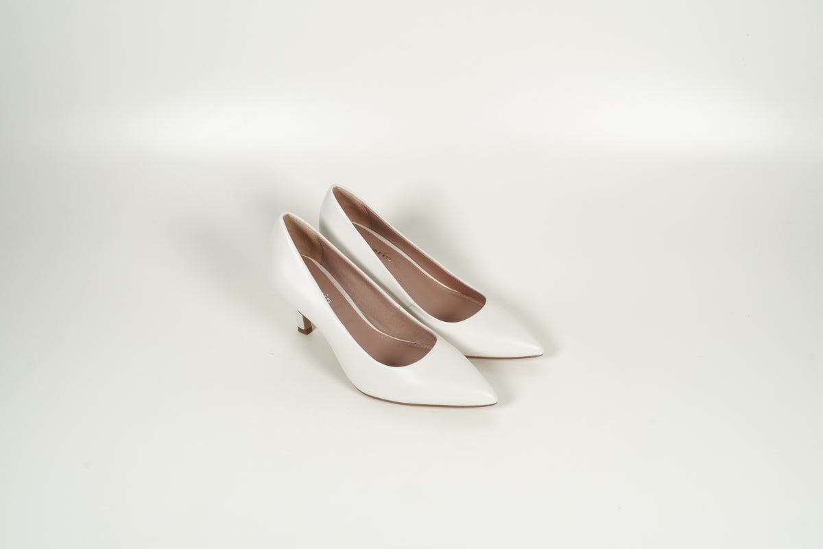 Pumps White