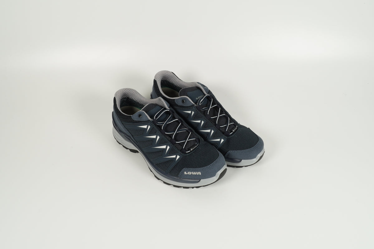 Schnürschuh Blau