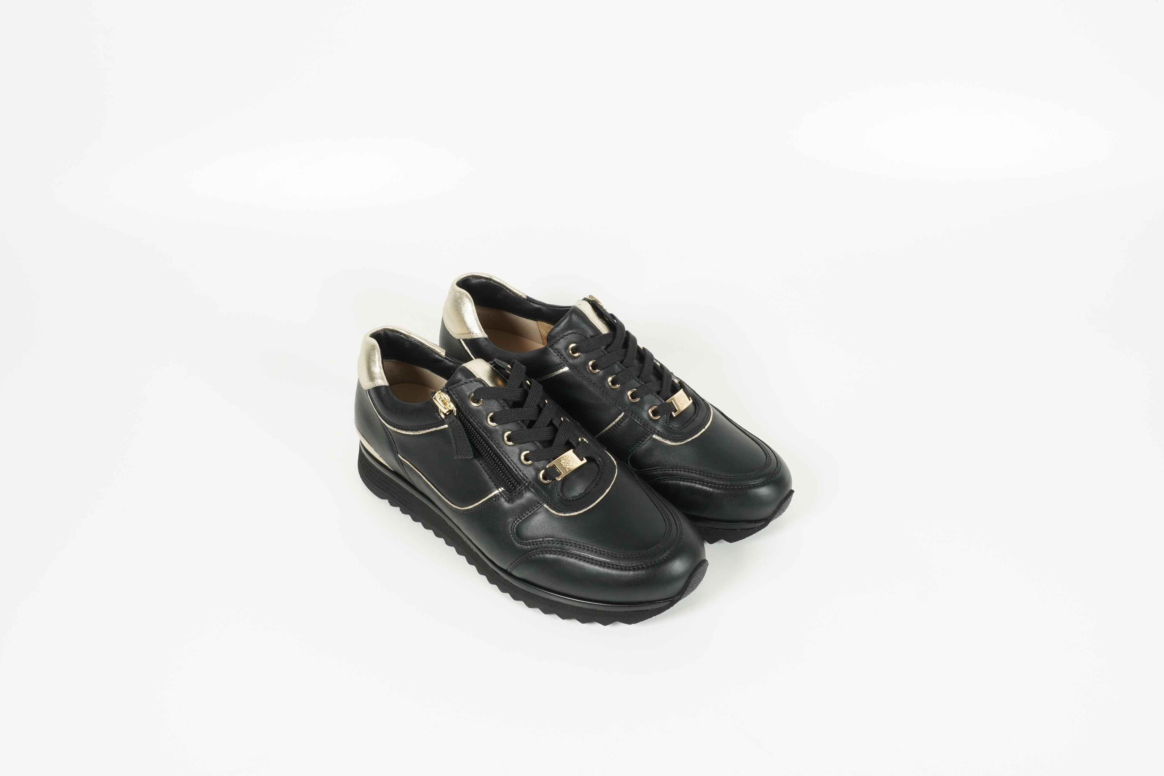 Sneaker Schwarz