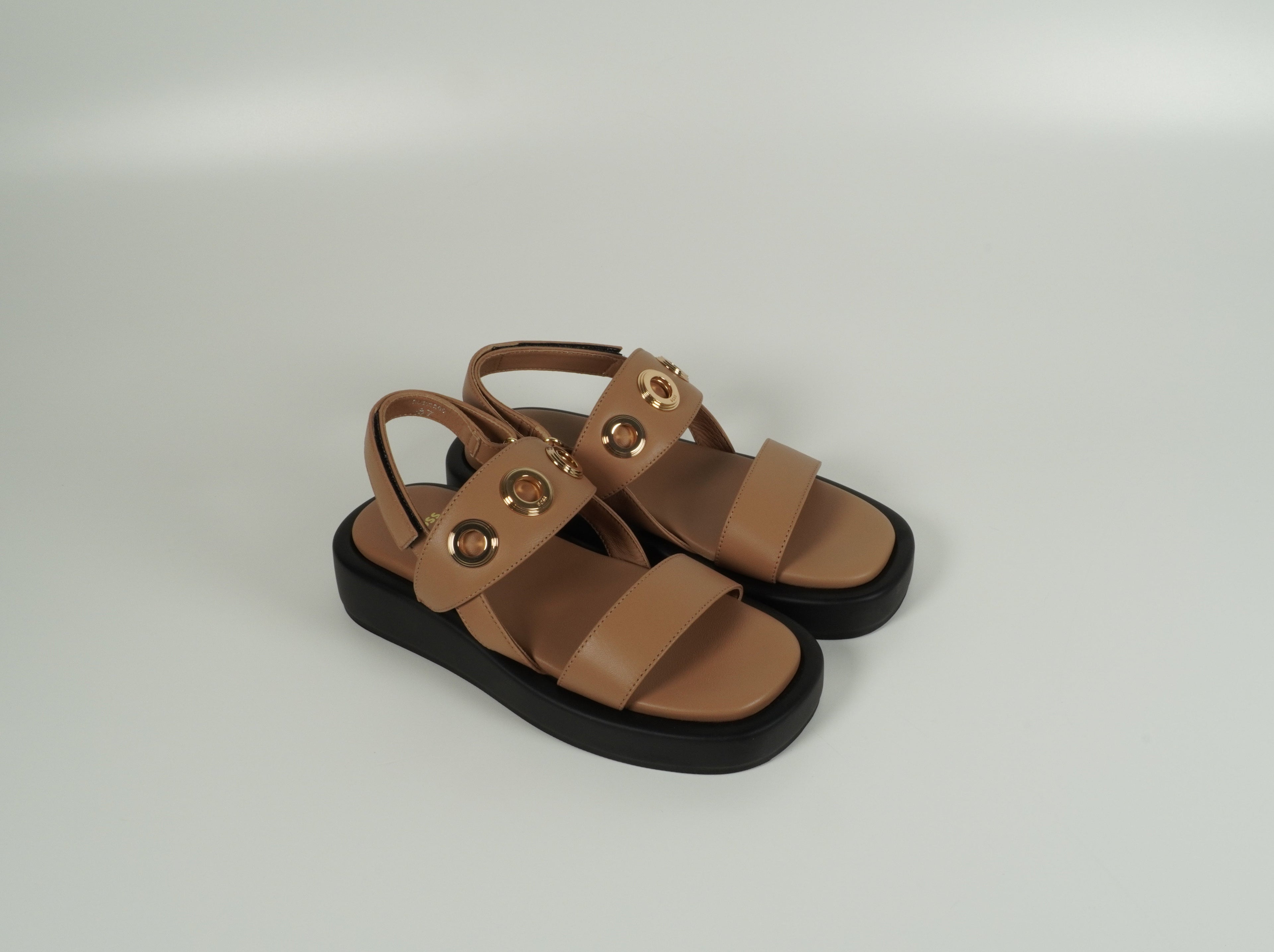 Sandal Brown