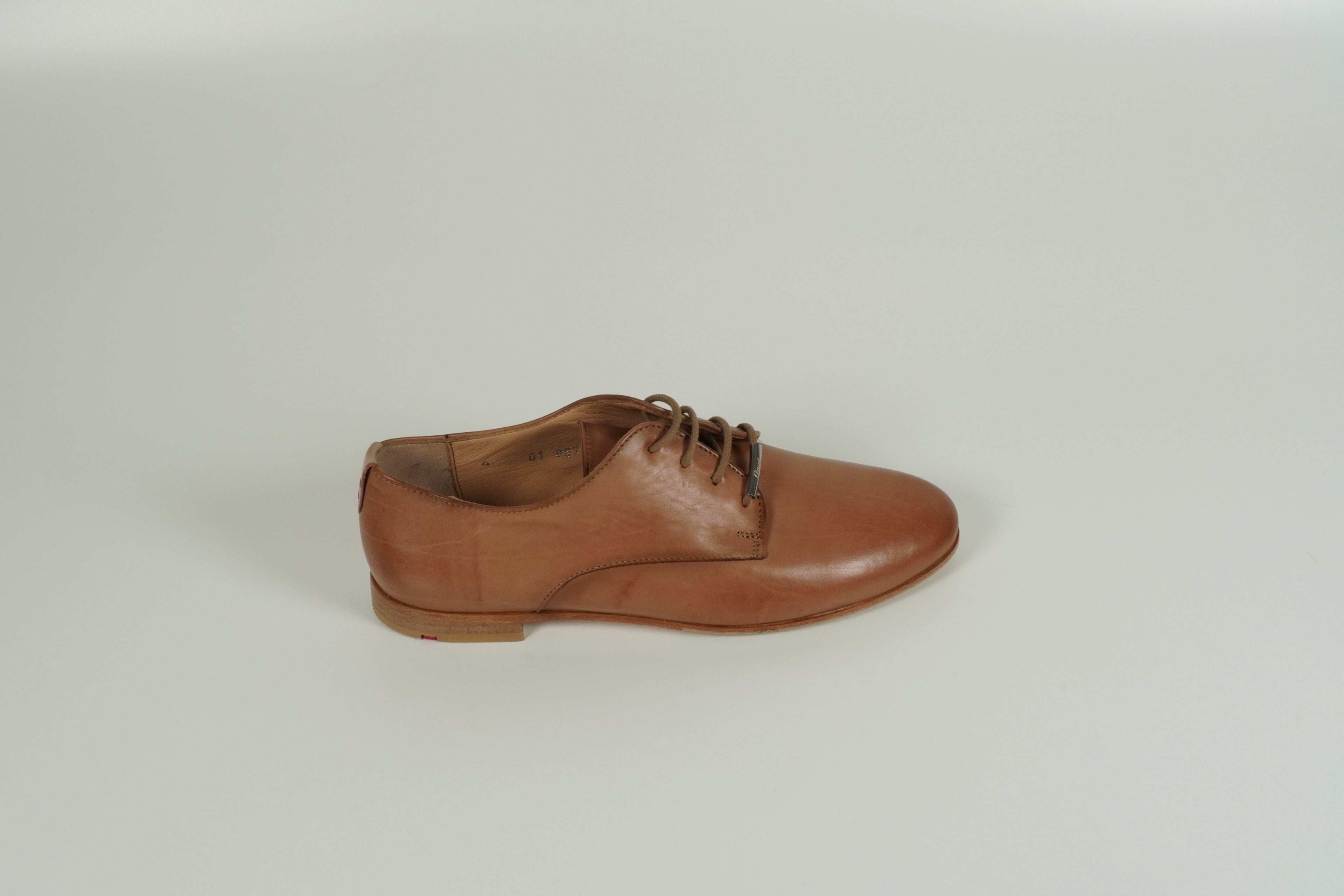 Chaussure à lacets marron