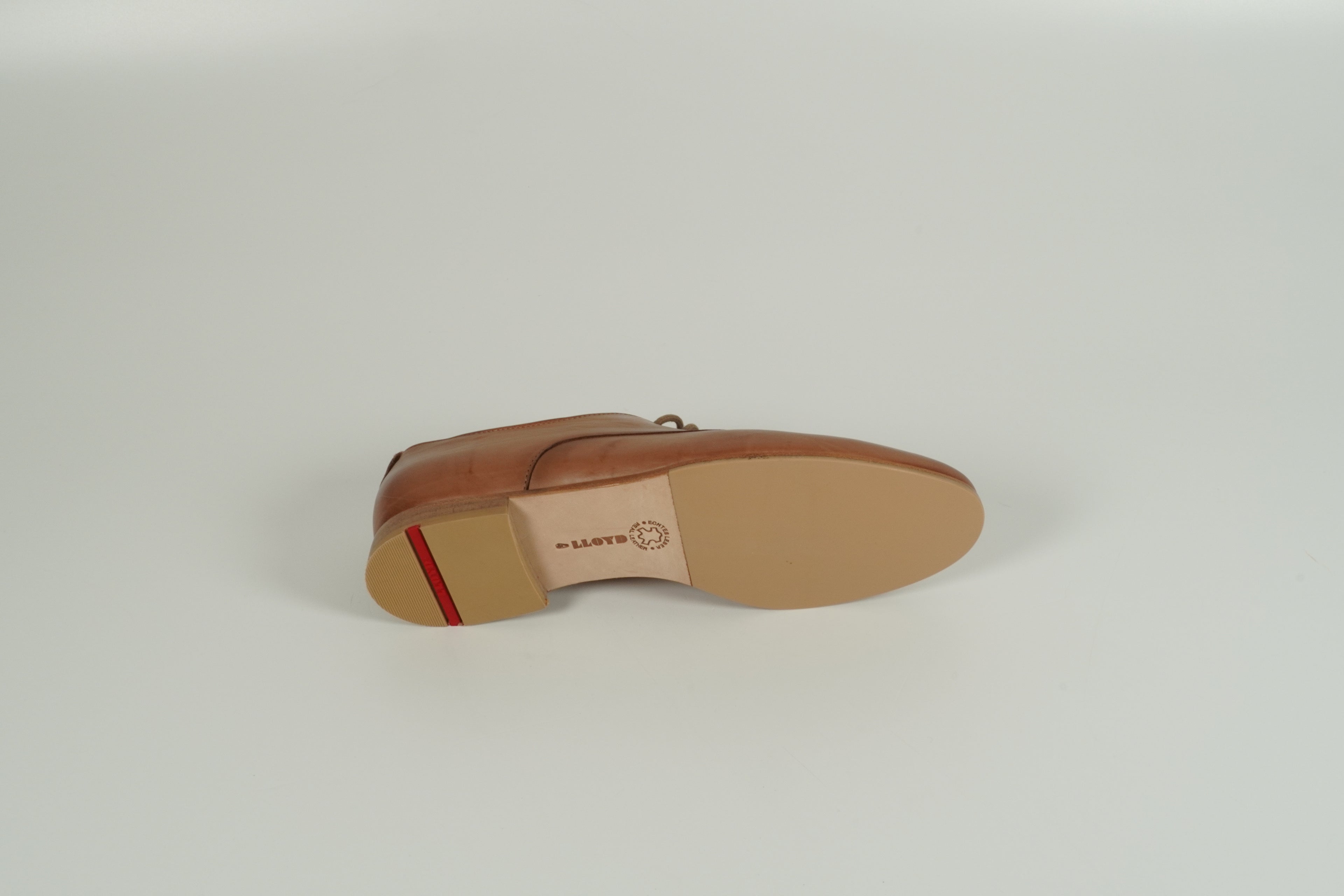 Chaussure à lacets marron