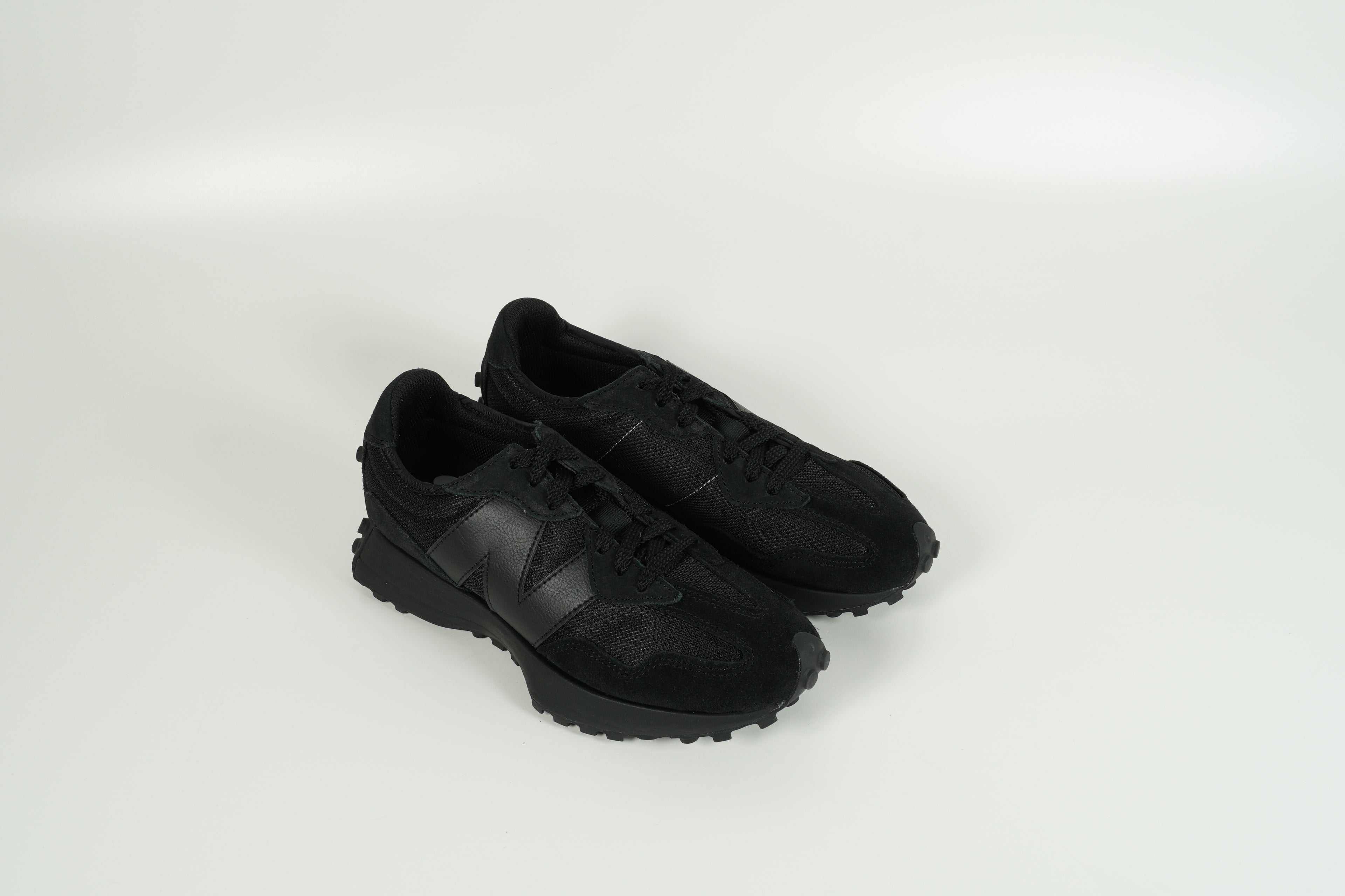 Sneaker 327 Schwarz