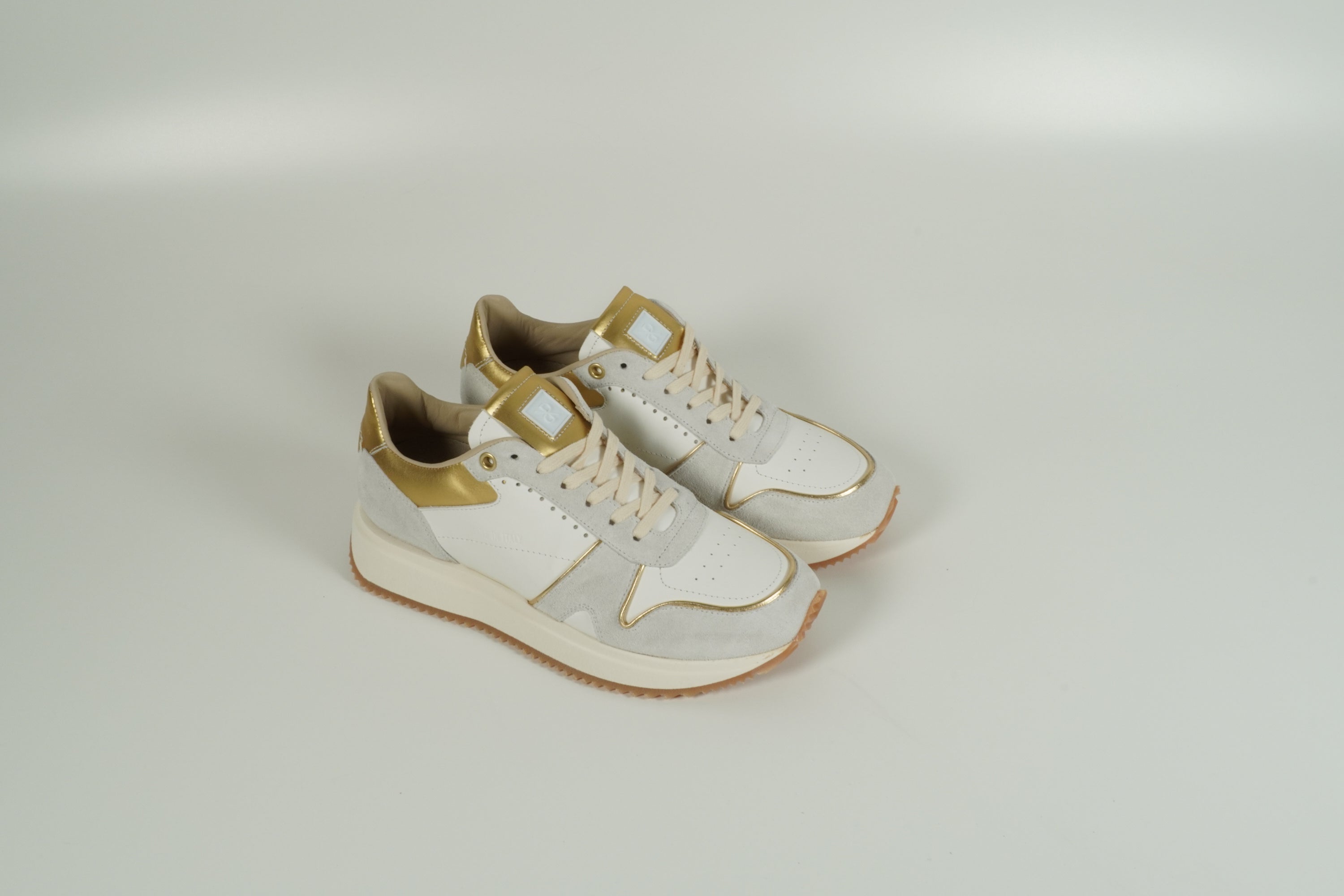 Baskets blanches