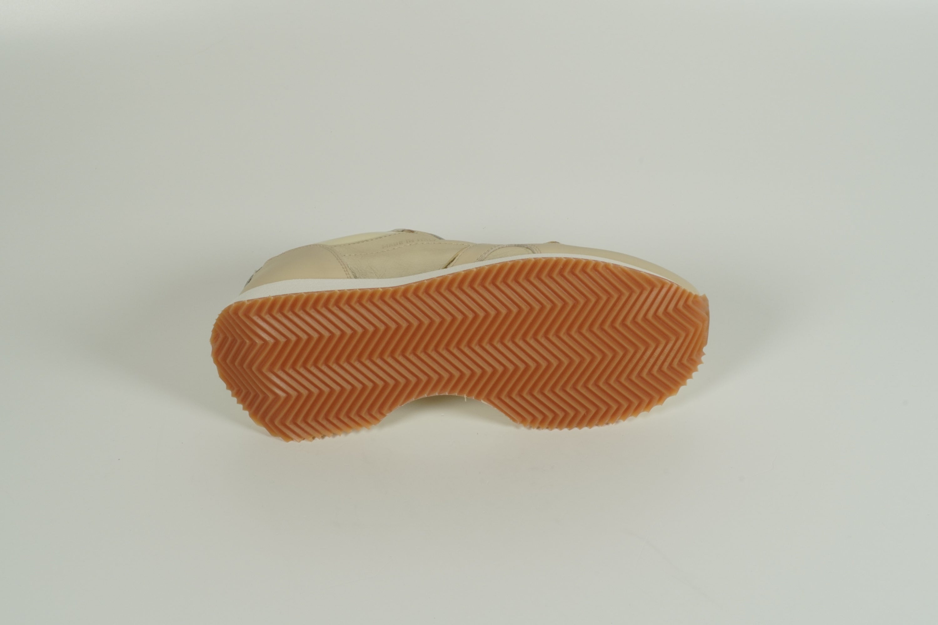 Baskets beiges