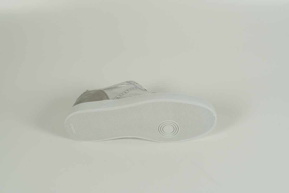 Sneaker Silber