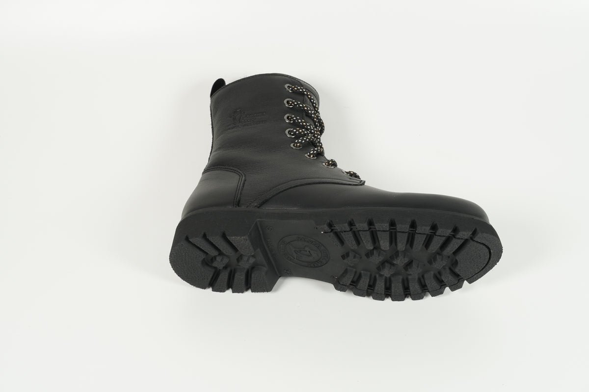 Boot Schwarz