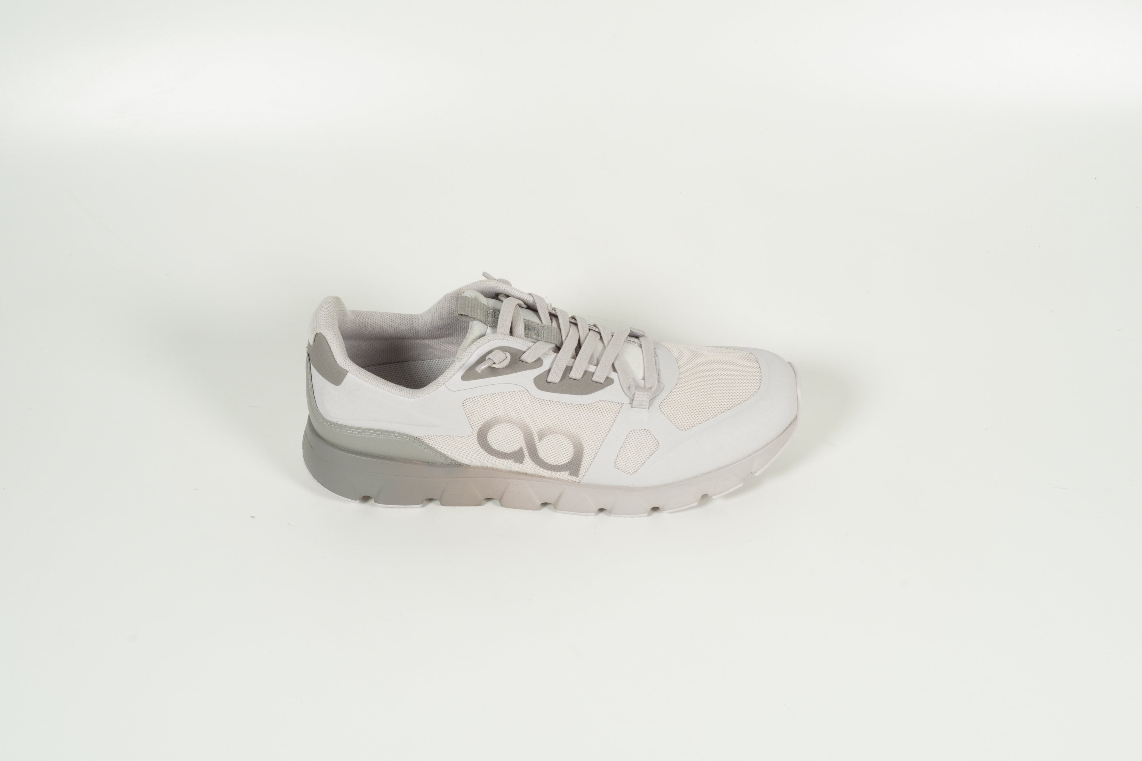 Sneaker Grau