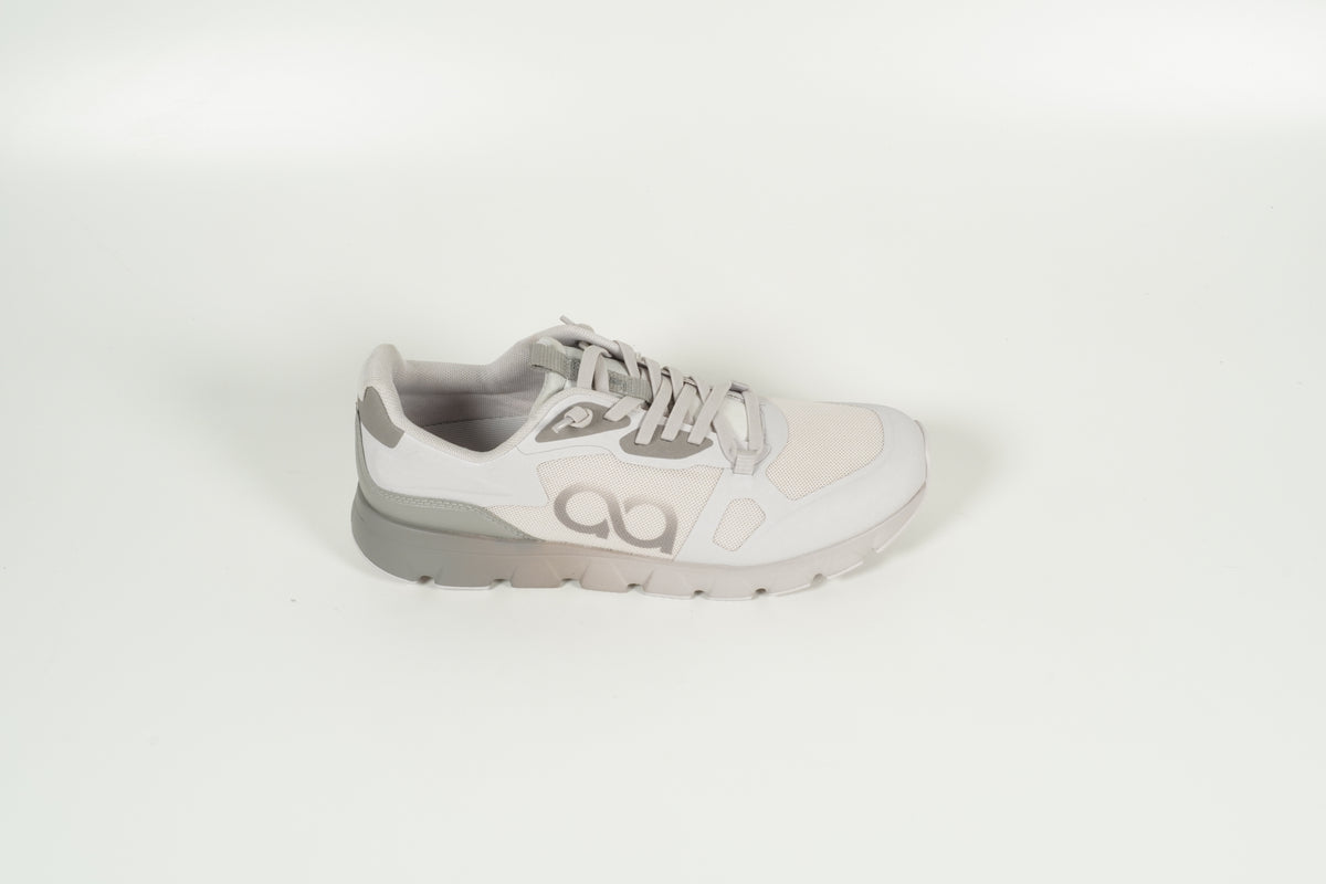 Sneaker Grau