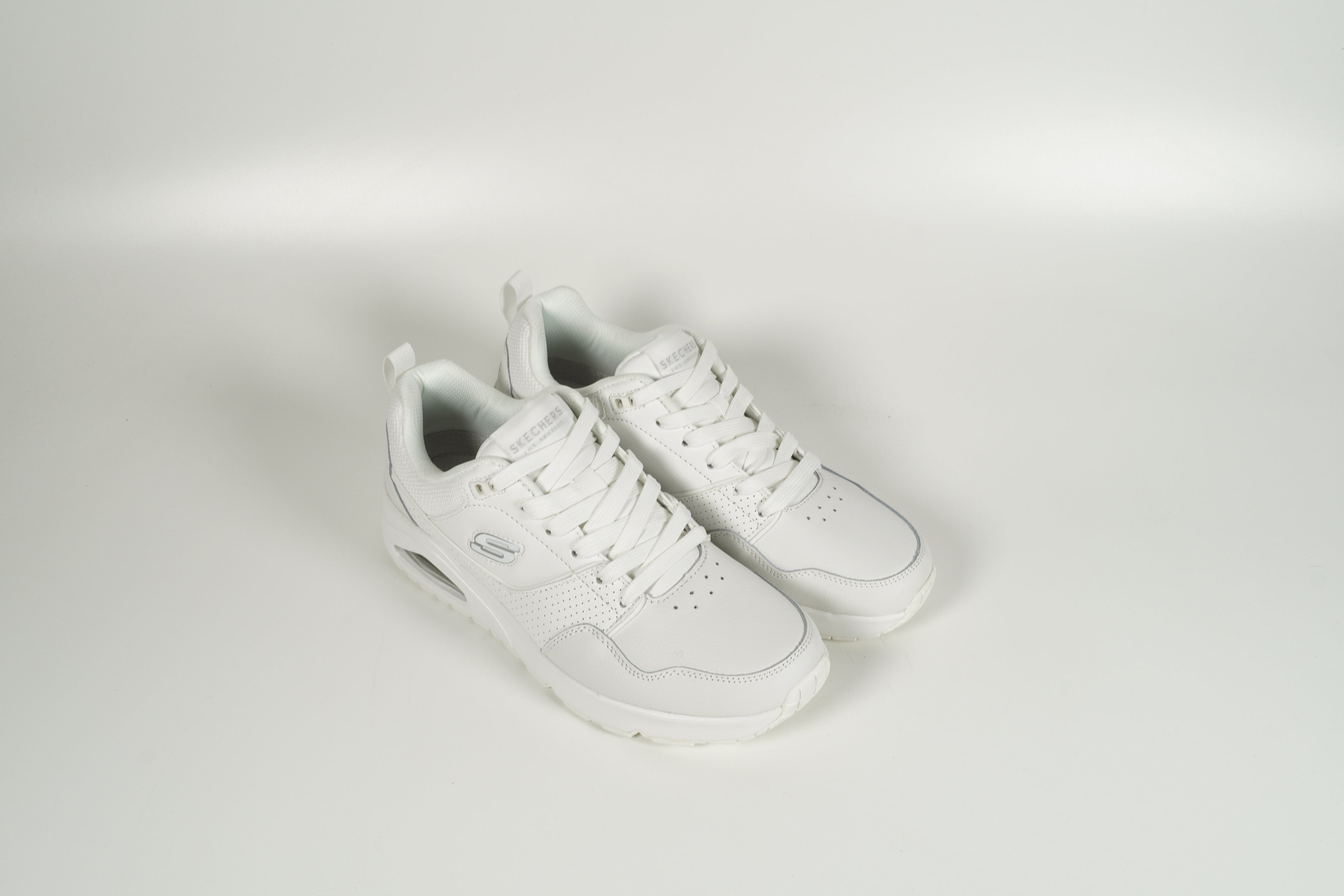 Sneaker White