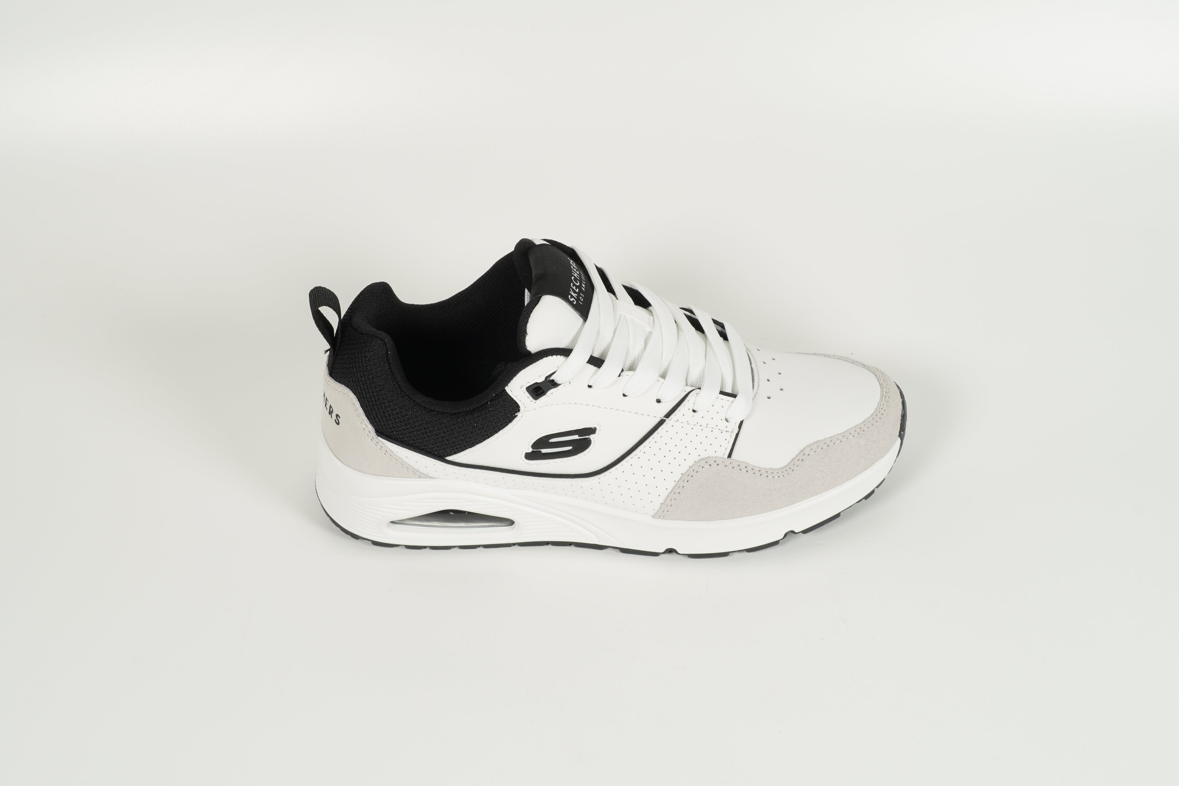 Sneaker White