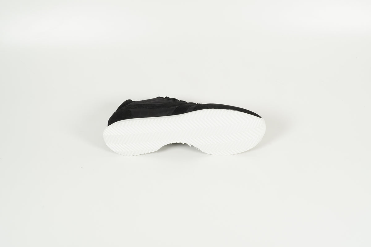 Sneaker Schwarz