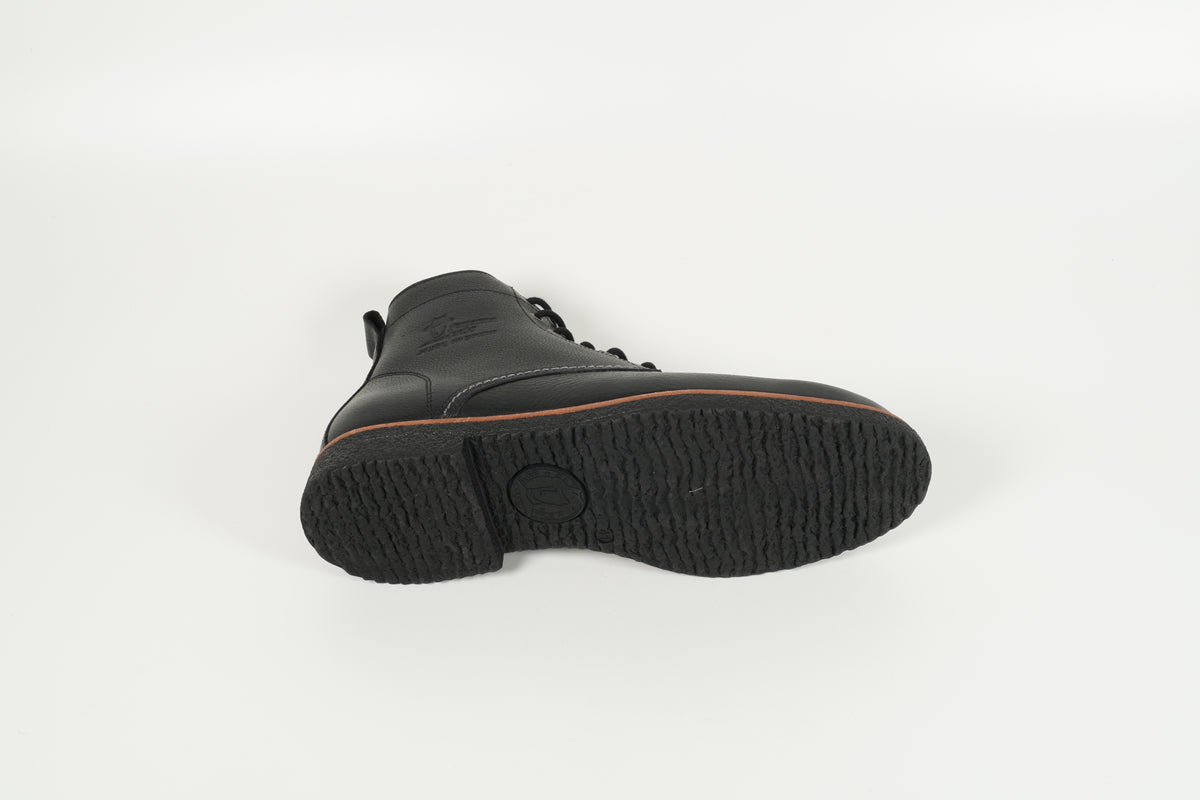 Boot Black