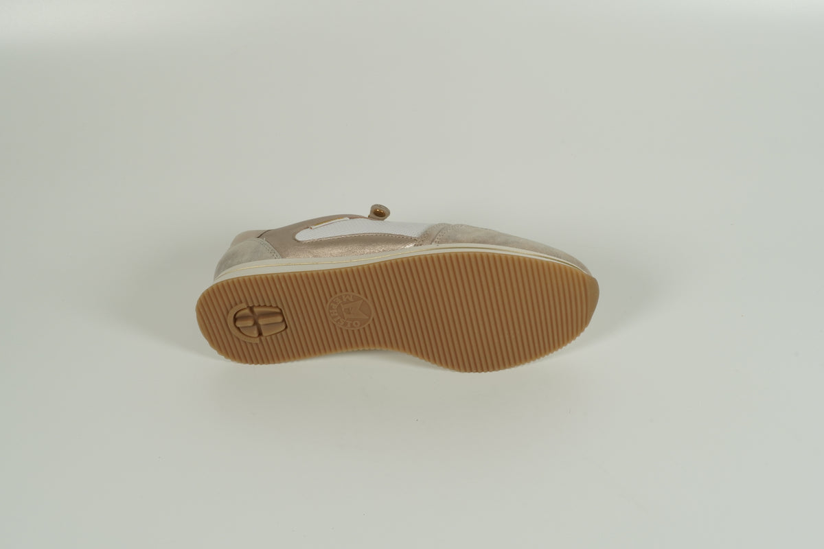 Beige Sneakers