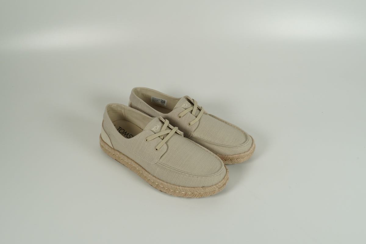 Beige espadrilles