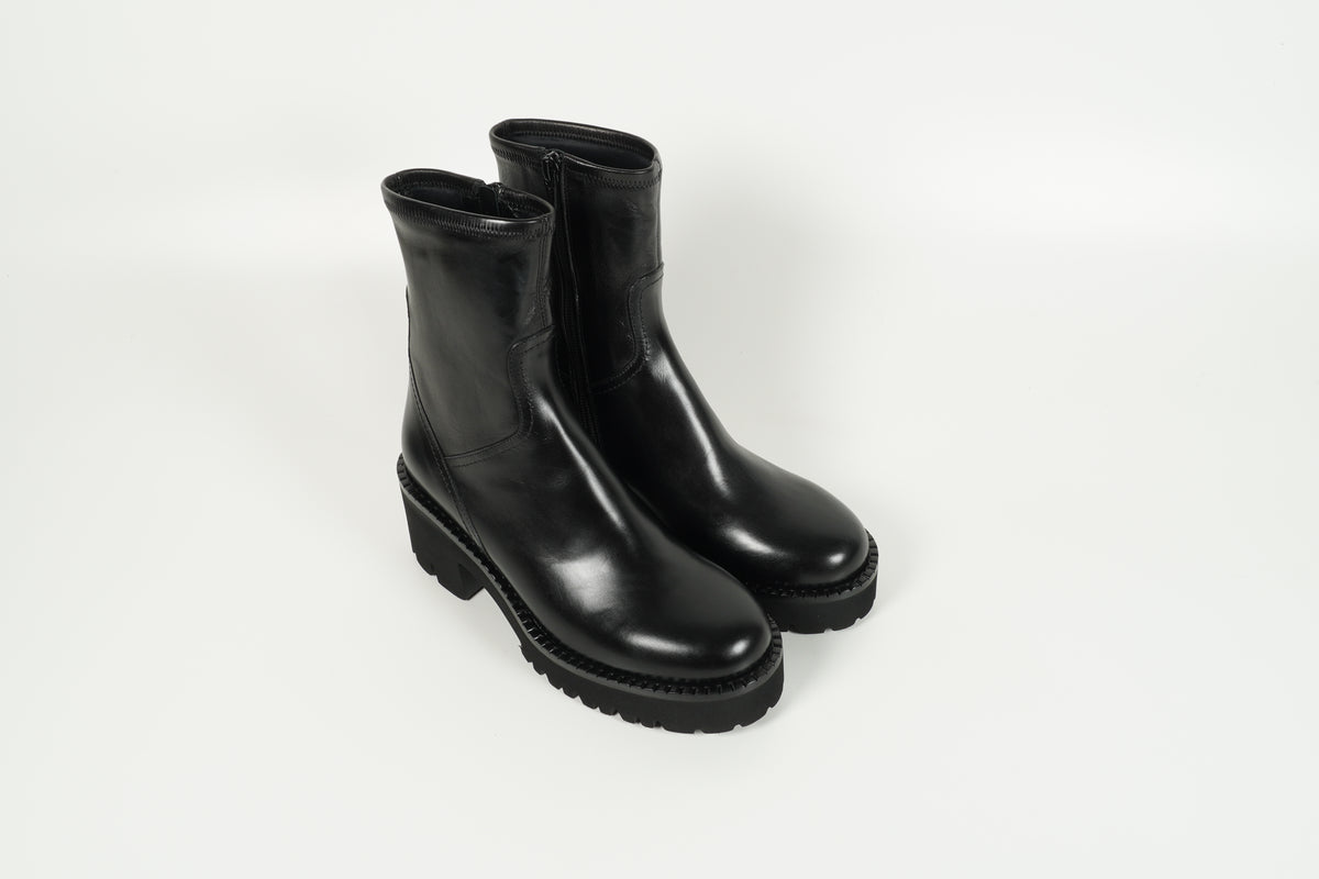 ankle boots black