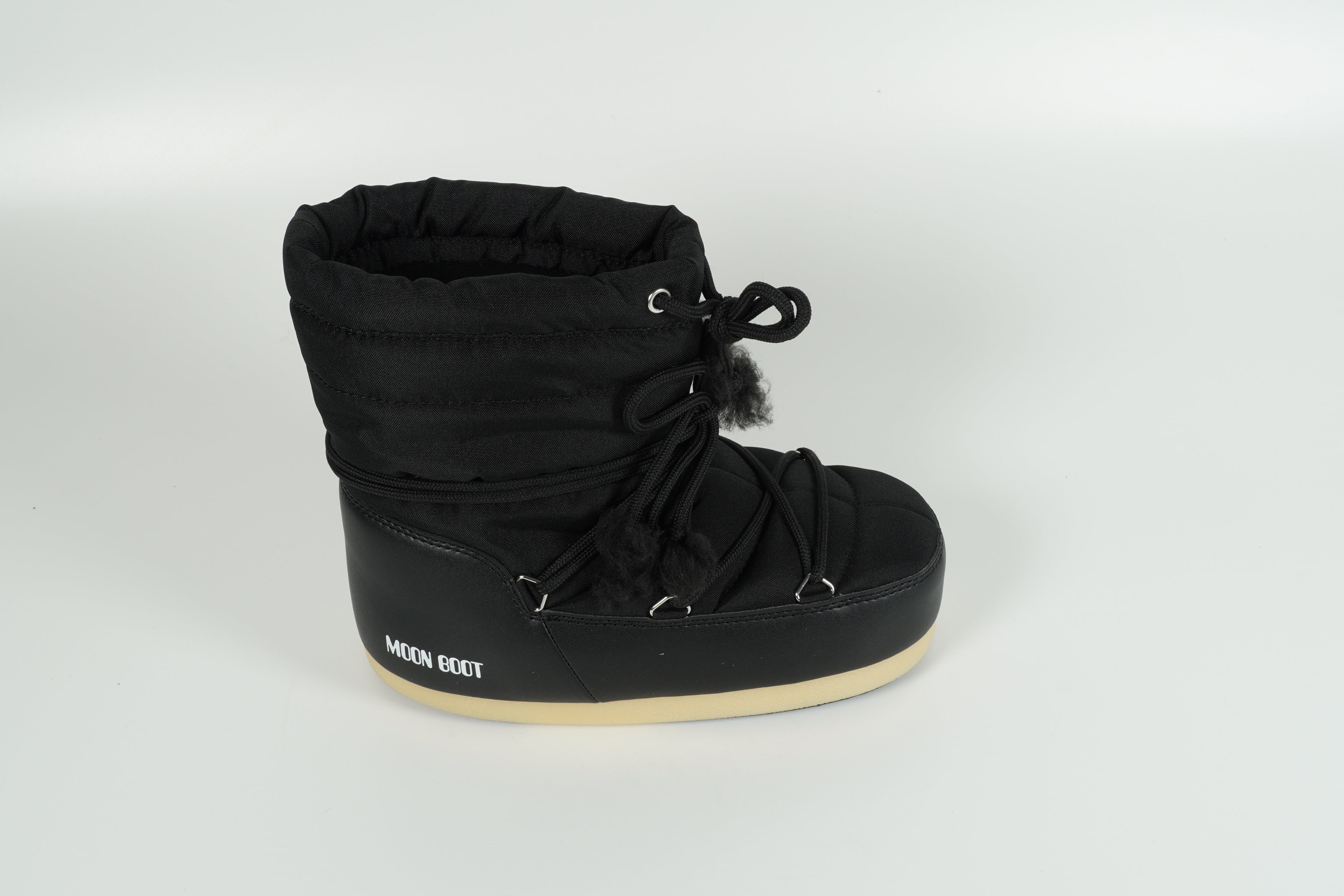 Boot Schwarz