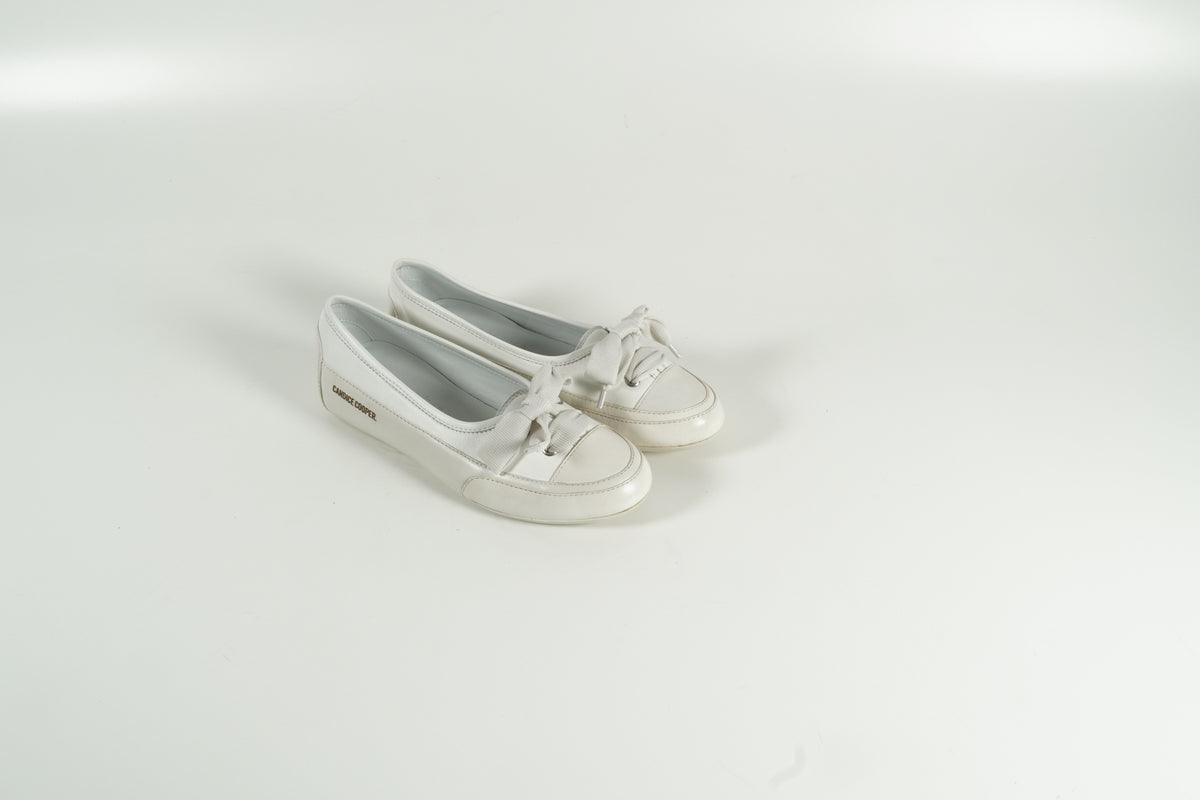 Ballerina White