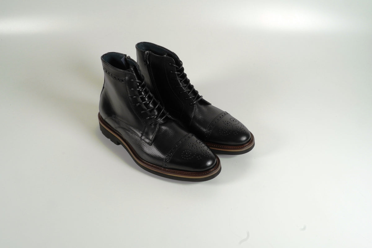 Boat Black