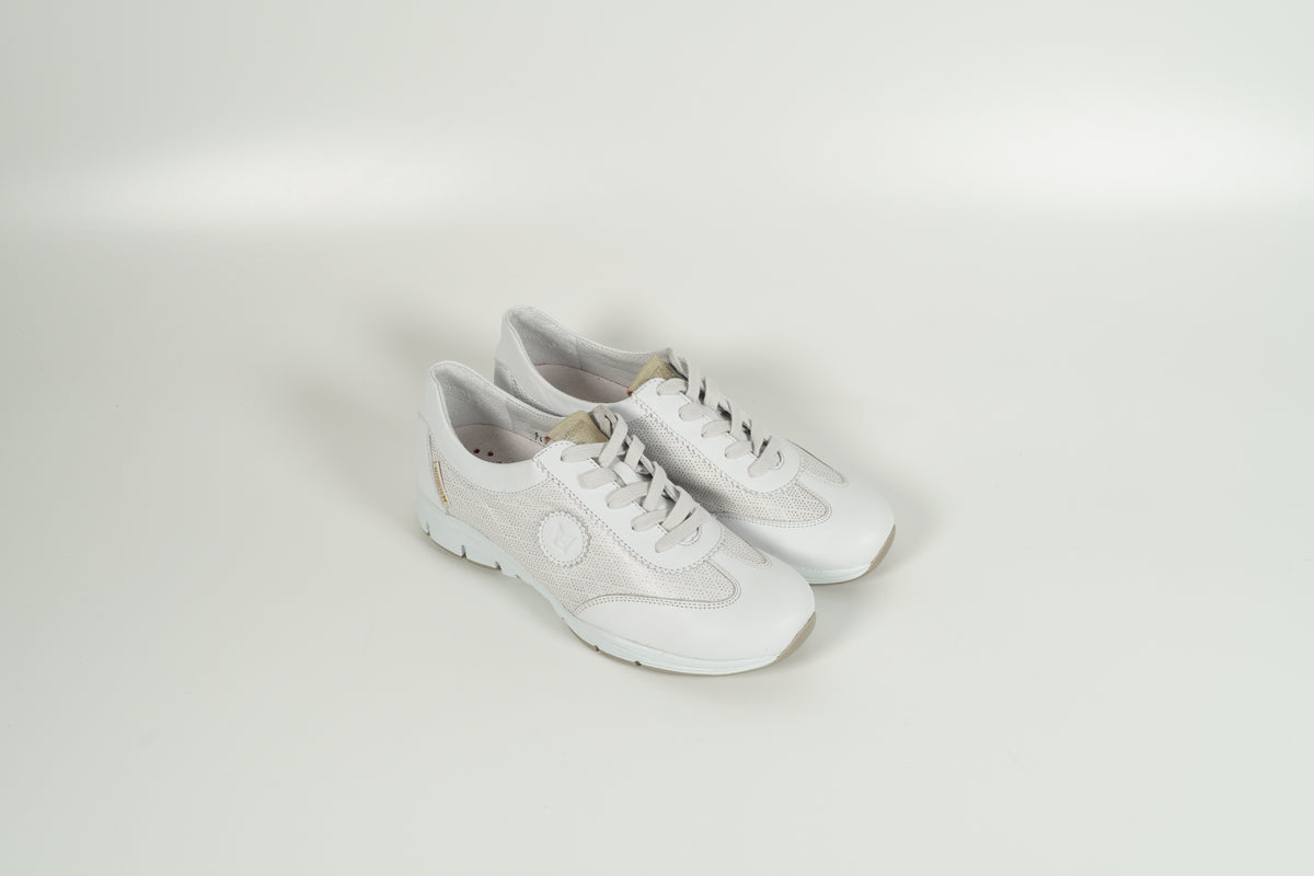 Baskets blanches